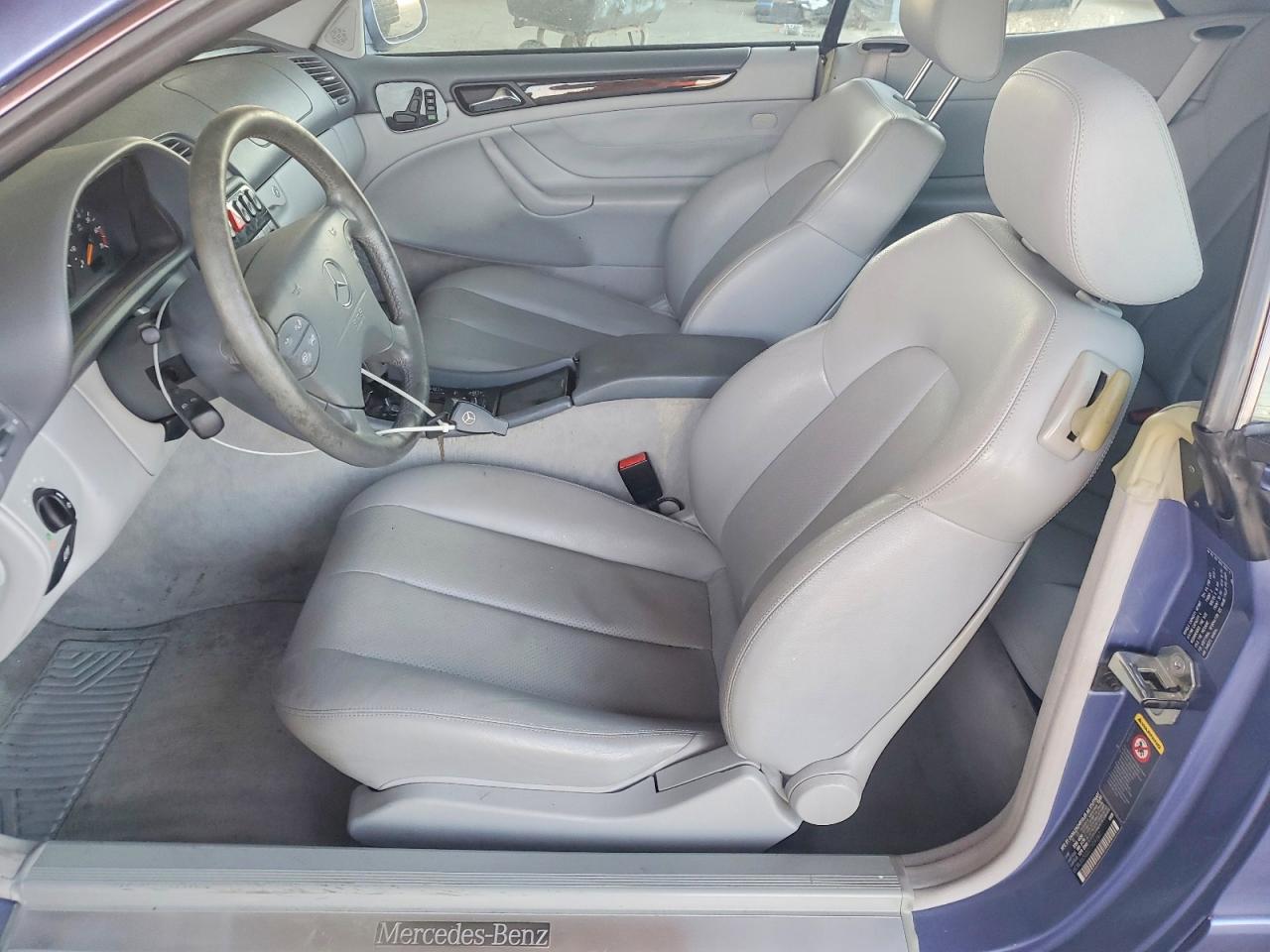 2002 Mercedes-benz Clk 320 Blue vin: WDBLK65G22T109267