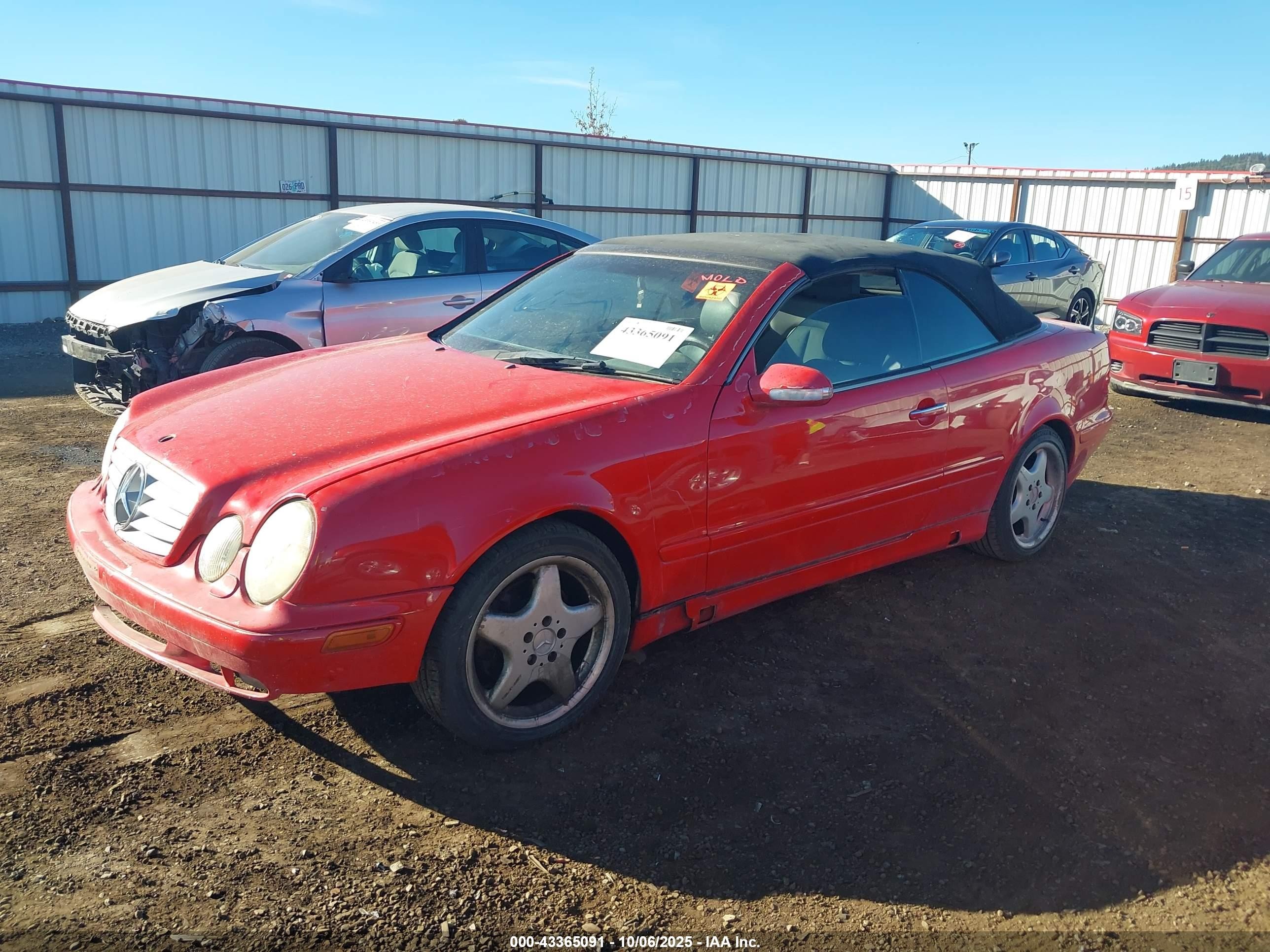 2002 Mercedes-benz Clk 320   Red vin: WDBLK65G22T120317