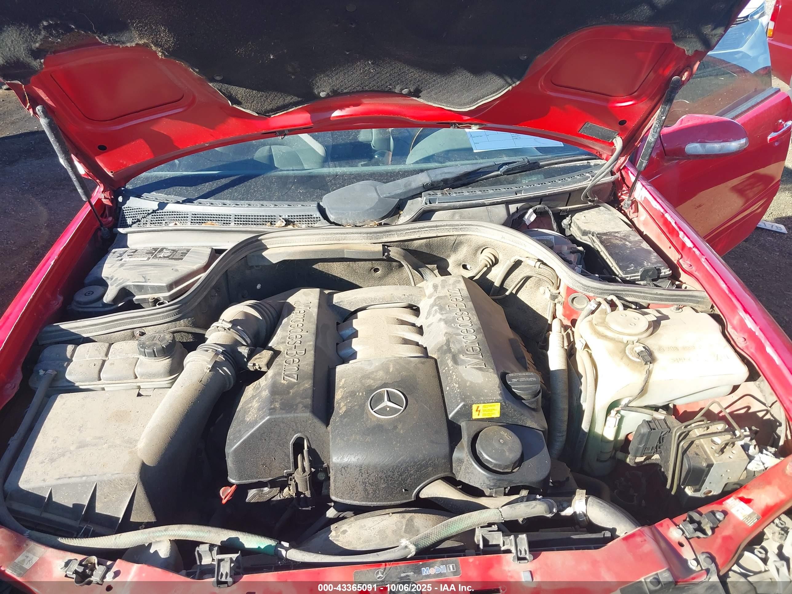 2002 Mercedes-benz Clk 320   Red vin: WDBLK65G22T120317
