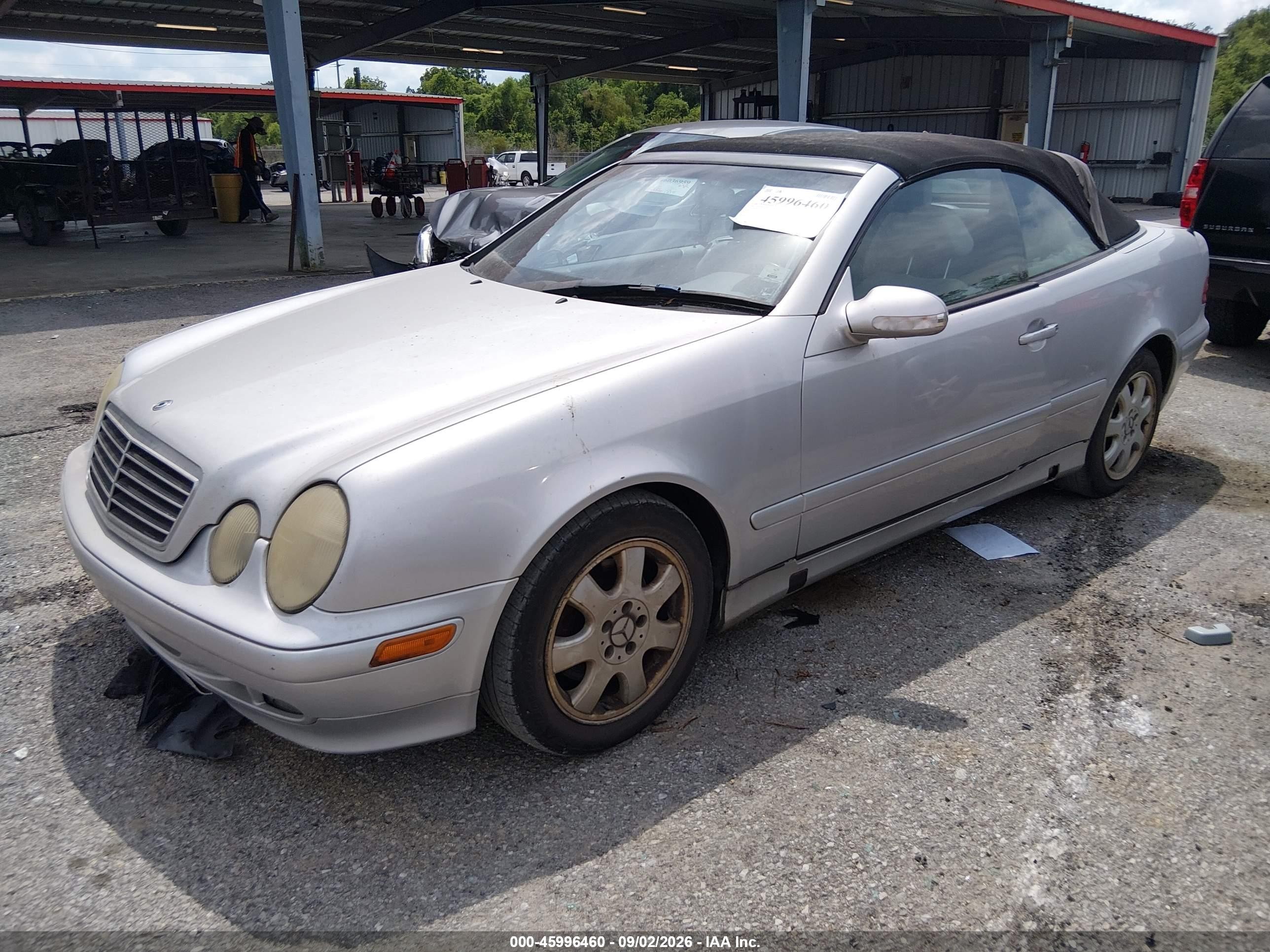 2002 Mercedes-benz Clk 320   Silver vin: WDBLK65G22T123573