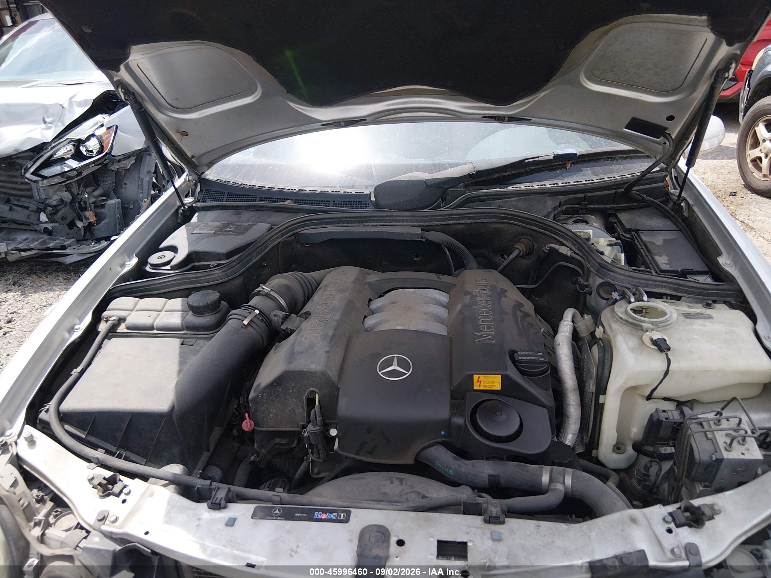 2002 Mercedes-benz Clk 320   Silver vin: WDBLK65G22T123573
