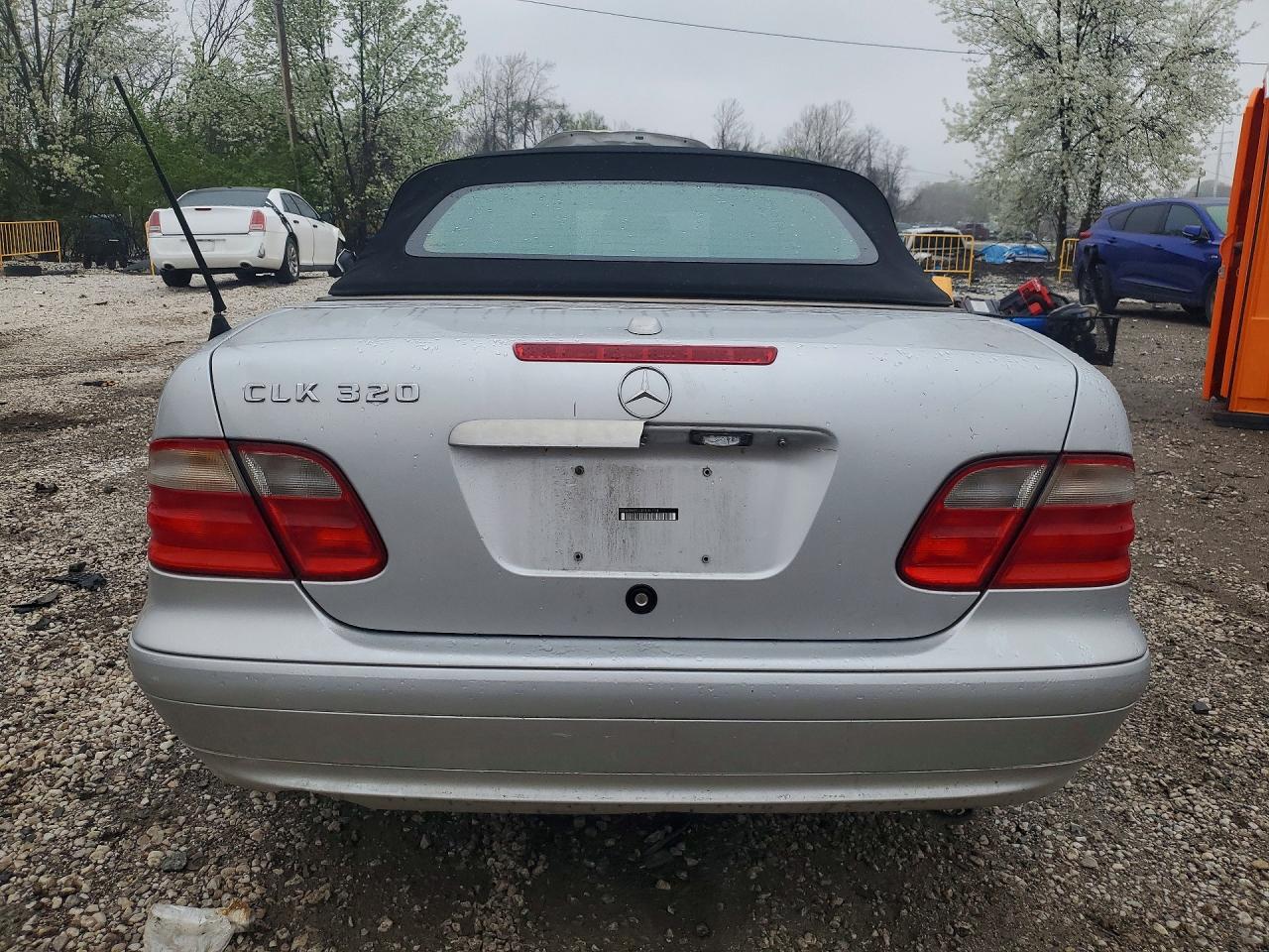 2003 Mercedes-benz Clk 320 Silver vin: WDBLK65G23T135773