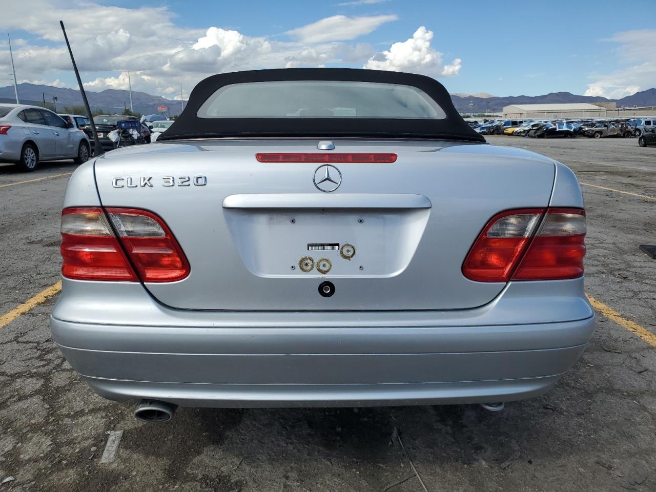 2003 Mercedes-benz Clk 320 Silver vin: WDBLK65G23T143243