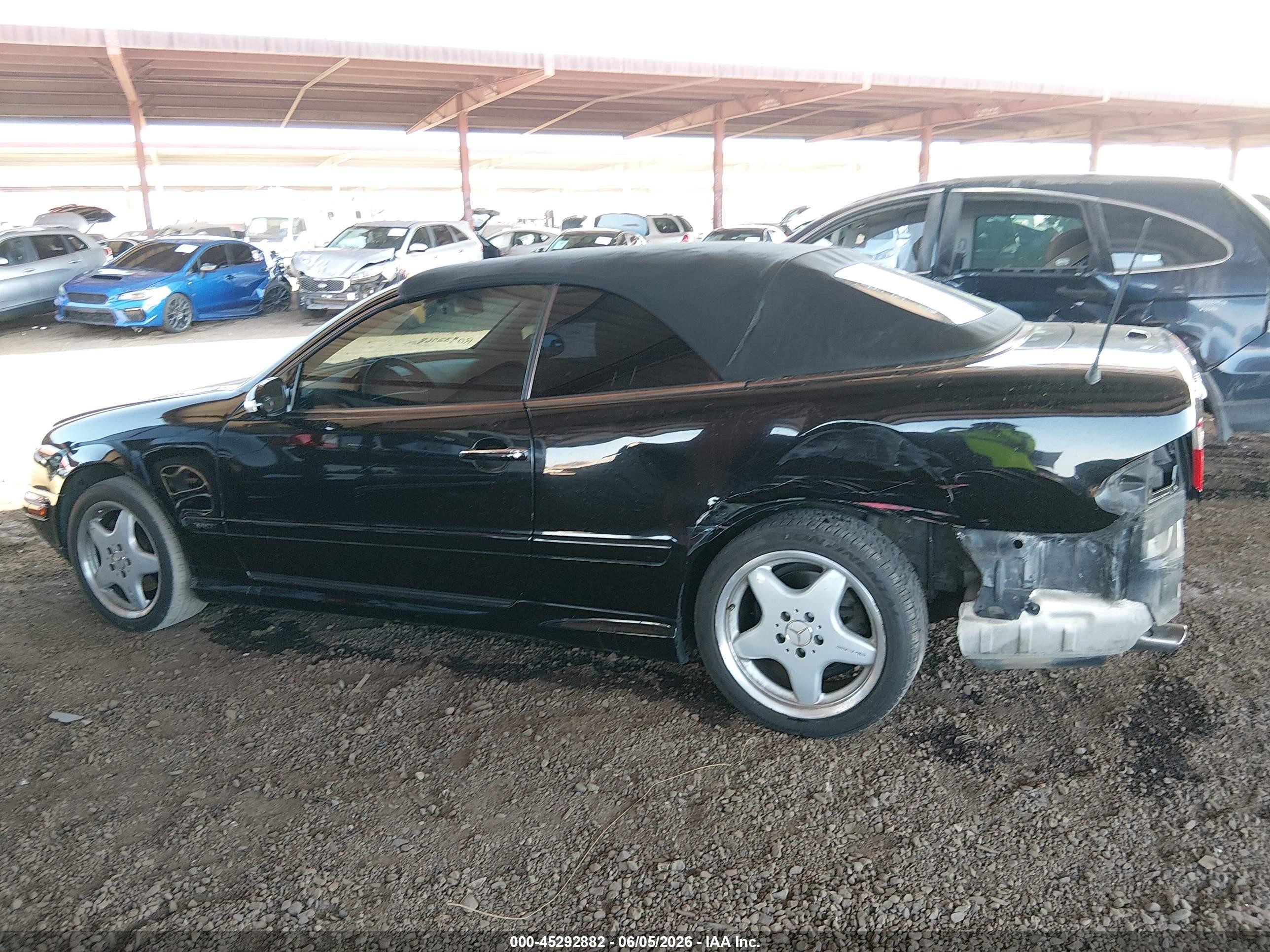 2003 Mercedes-benz Clk 320 Black vin: WDBLK65G23T144375