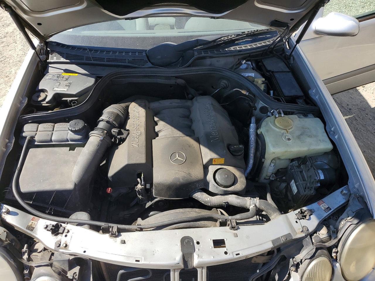 1999 Mercedes-benz Clk 320 Серебряный vin: WDBLK65G2XT027059