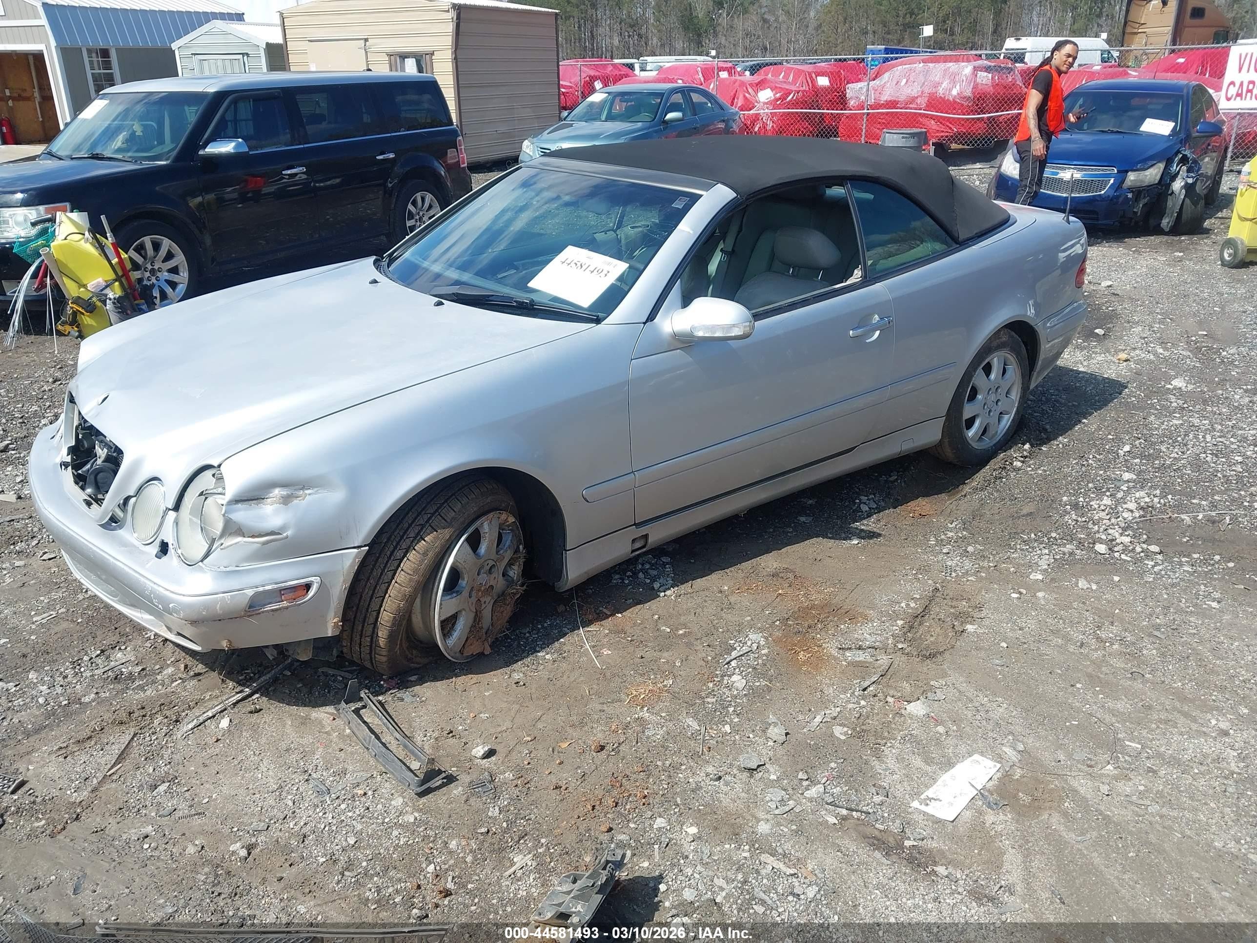 2001 Mercedes-benz Clk 320   Silver vin: WDBLK65G31T061647