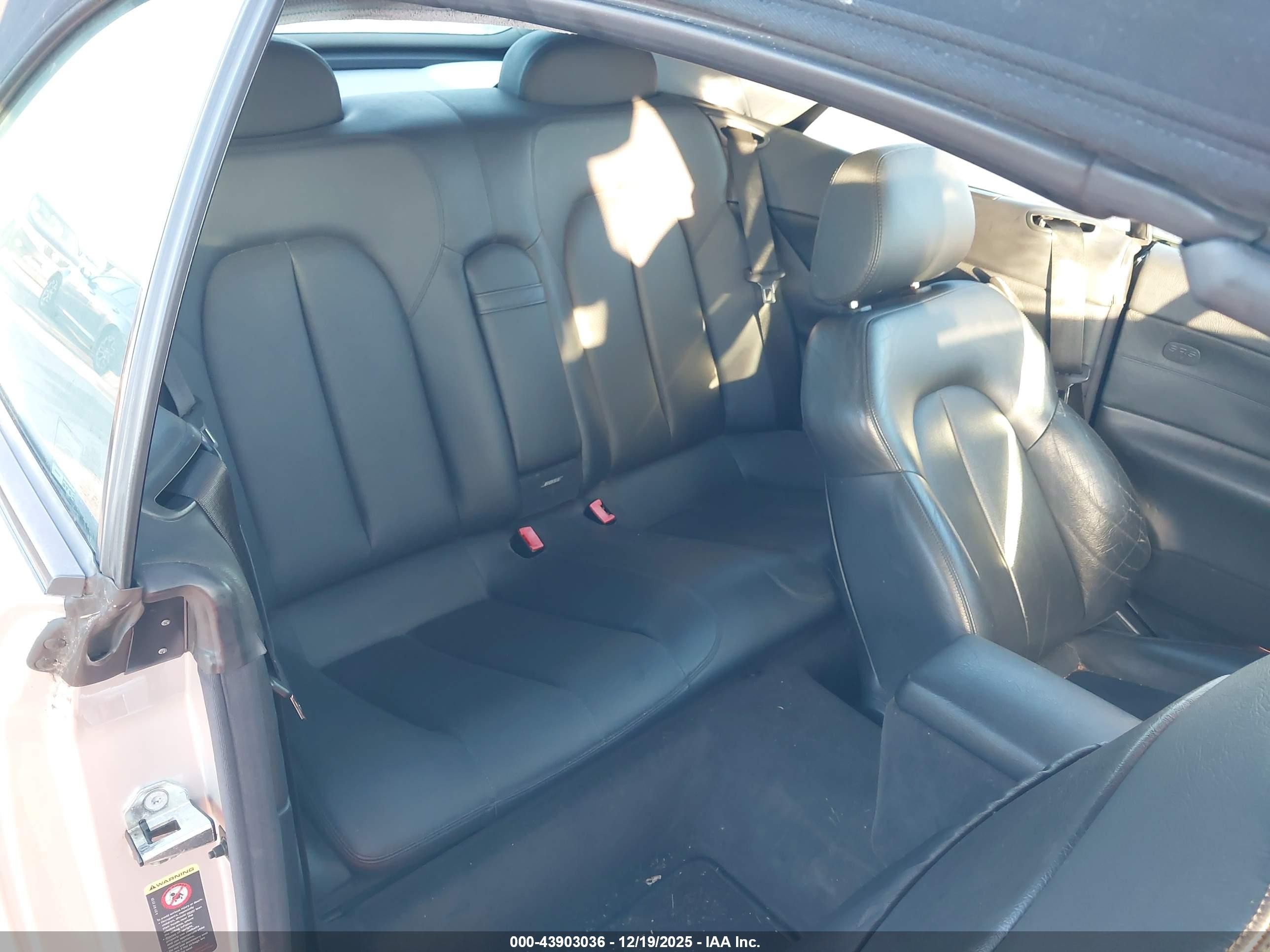 2001 Mercedes-benz Clk 320   Silver vin: WDBLK65G31T091764