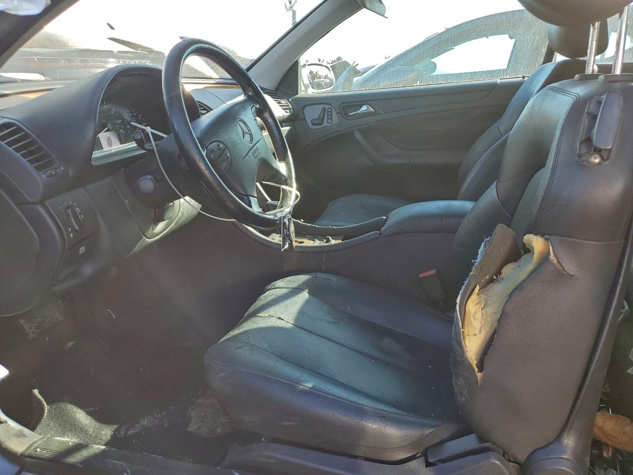 2002 Mercedes-benz Clk 320 Silver vin: WDBLK65G32T118060