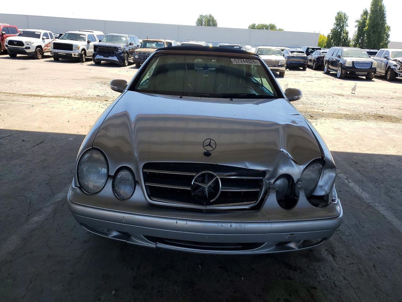 2003 Mercedes-benz Clk 320 Серебряный vin: WDBLK65G33T136608