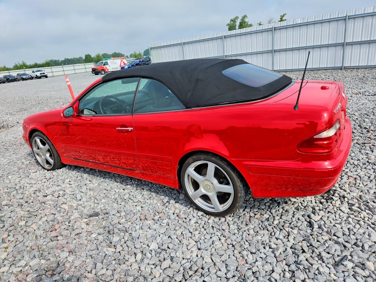 2000 Mercedes-benz Clk 320 Red vin: WDBLK65G3YT034619