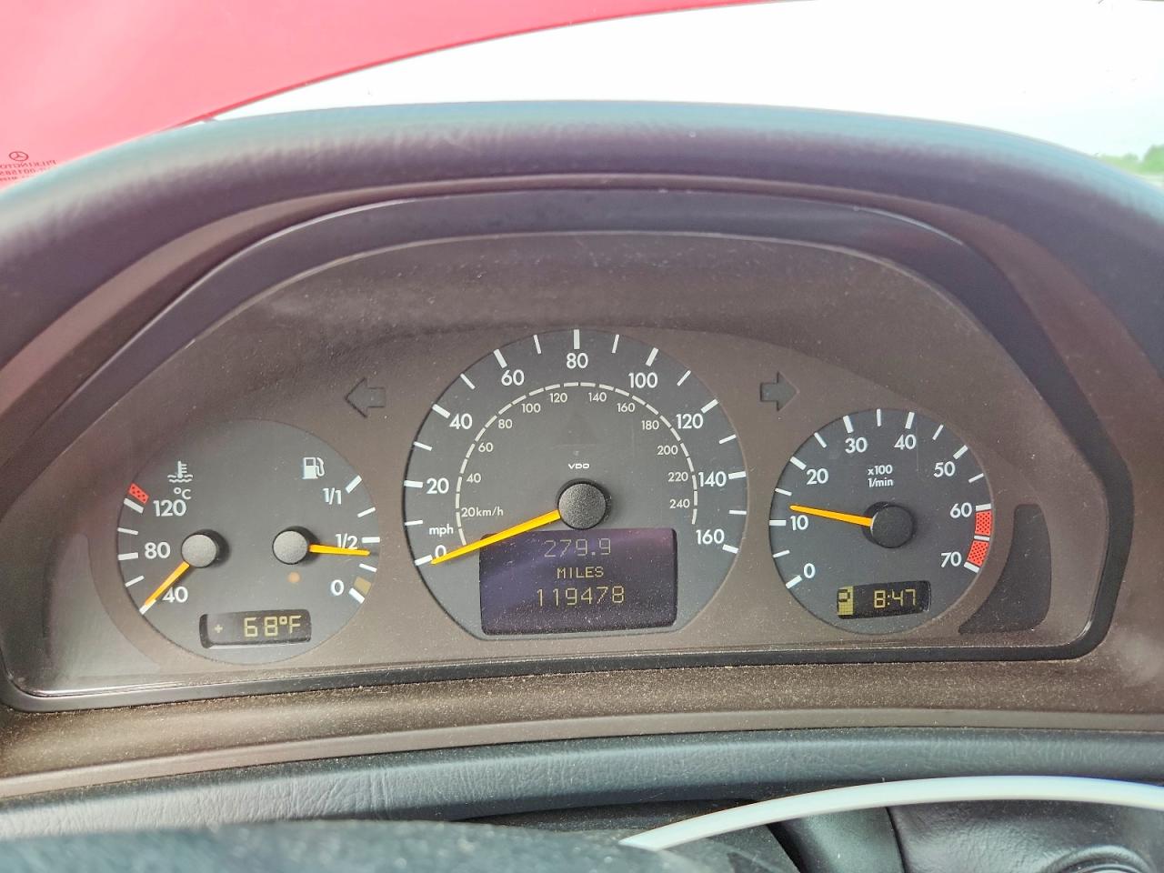2000 Mercedes-benz Clk 320 Red vin: WDBLK65G3YT034619