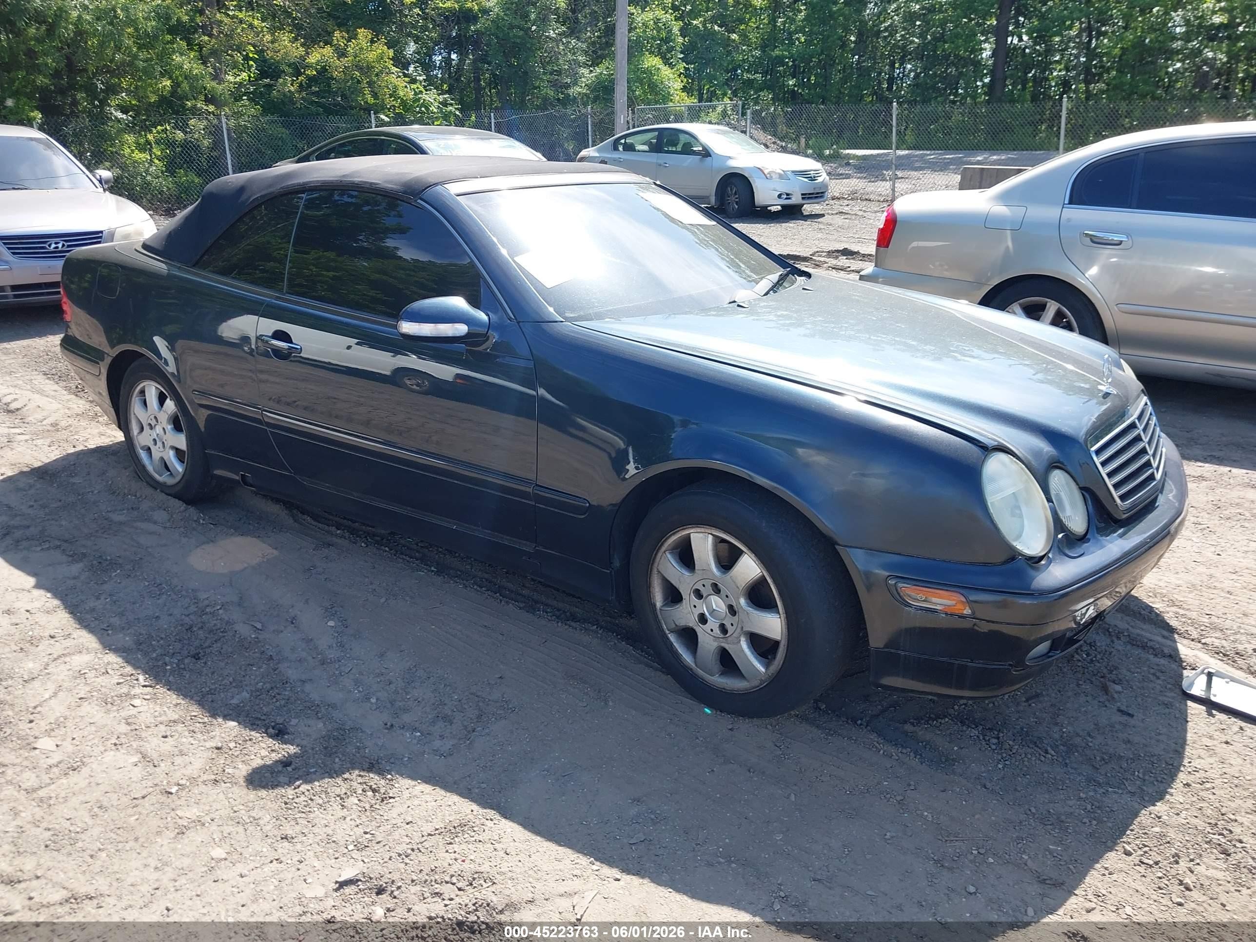 2001 Mercedes-benz Clk 320   Blue vin: WDBLK65G41T062905