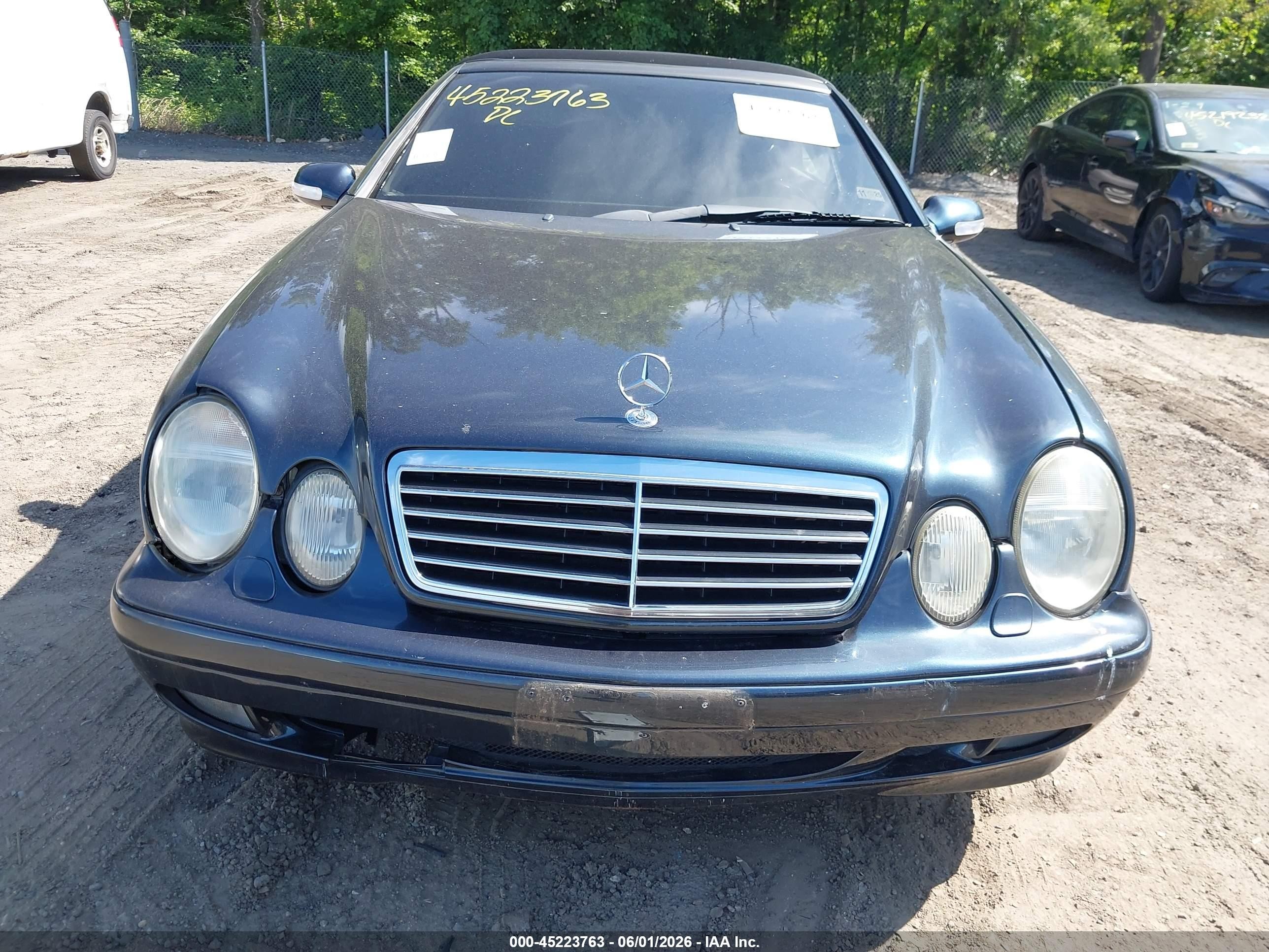 2001 Mercedes-benz Clk 320   Blue vin: WDBLK65G41T062905