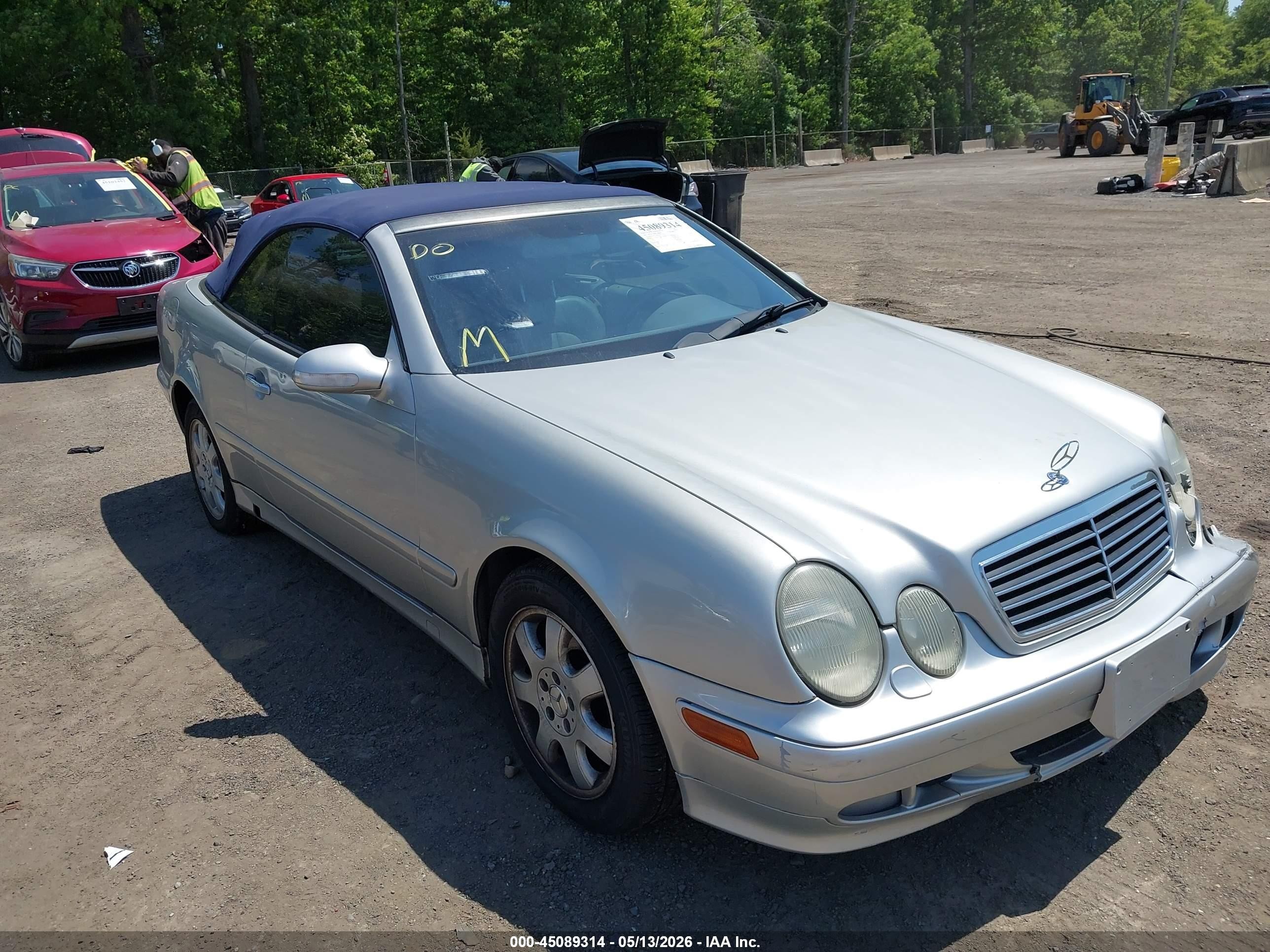2001 Mercedes-benz Clk 320   Silver vin: WDBLK65G41T064363