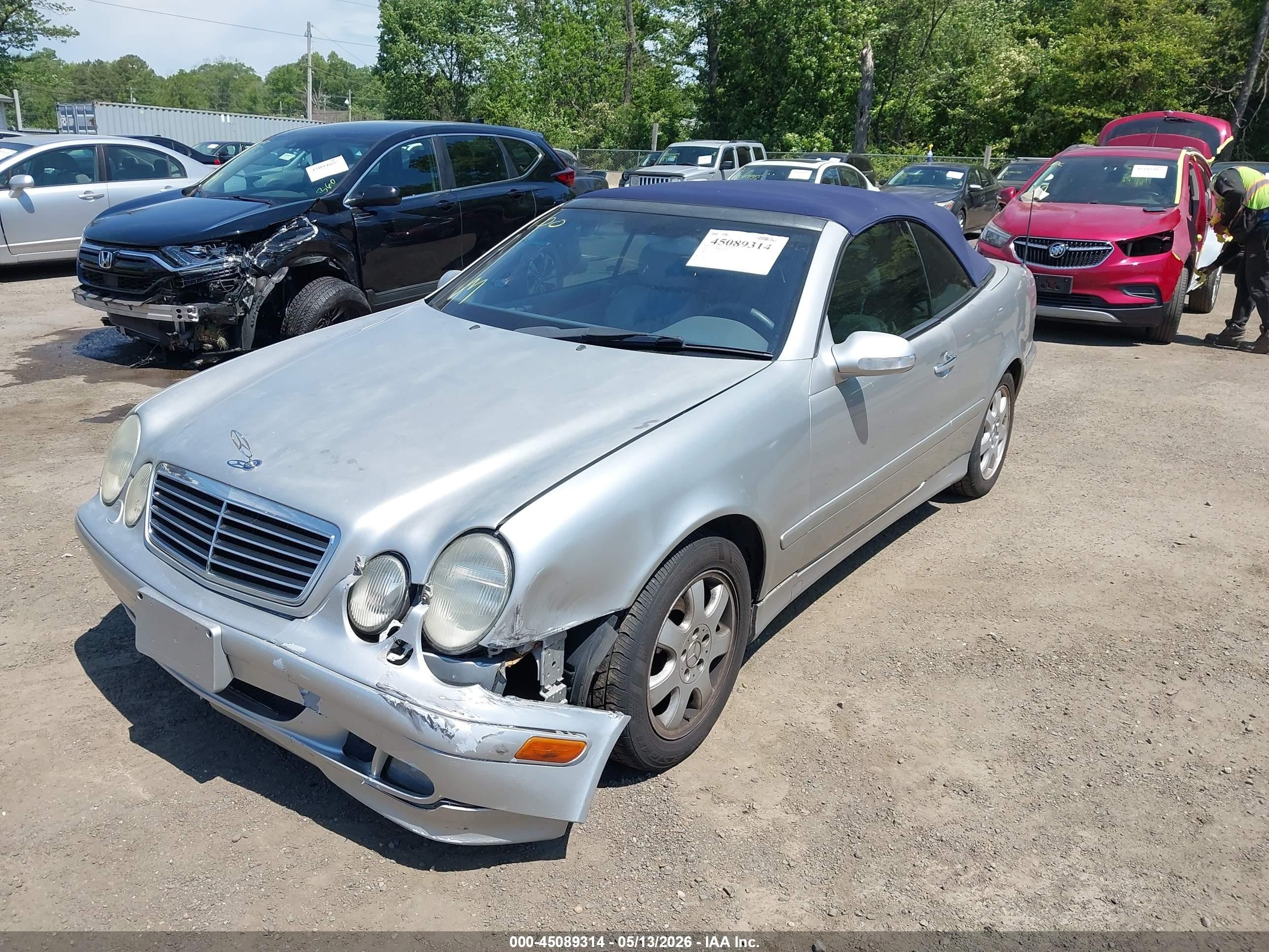 2001 Mercedes-benz Clk 320   Silver vin: WDBLK65G41T064363