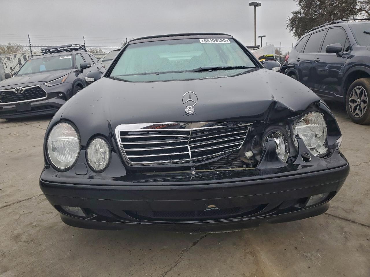 2002 Mercedes-benz Clk 320 Черный vin: WDBLK65G42T125423