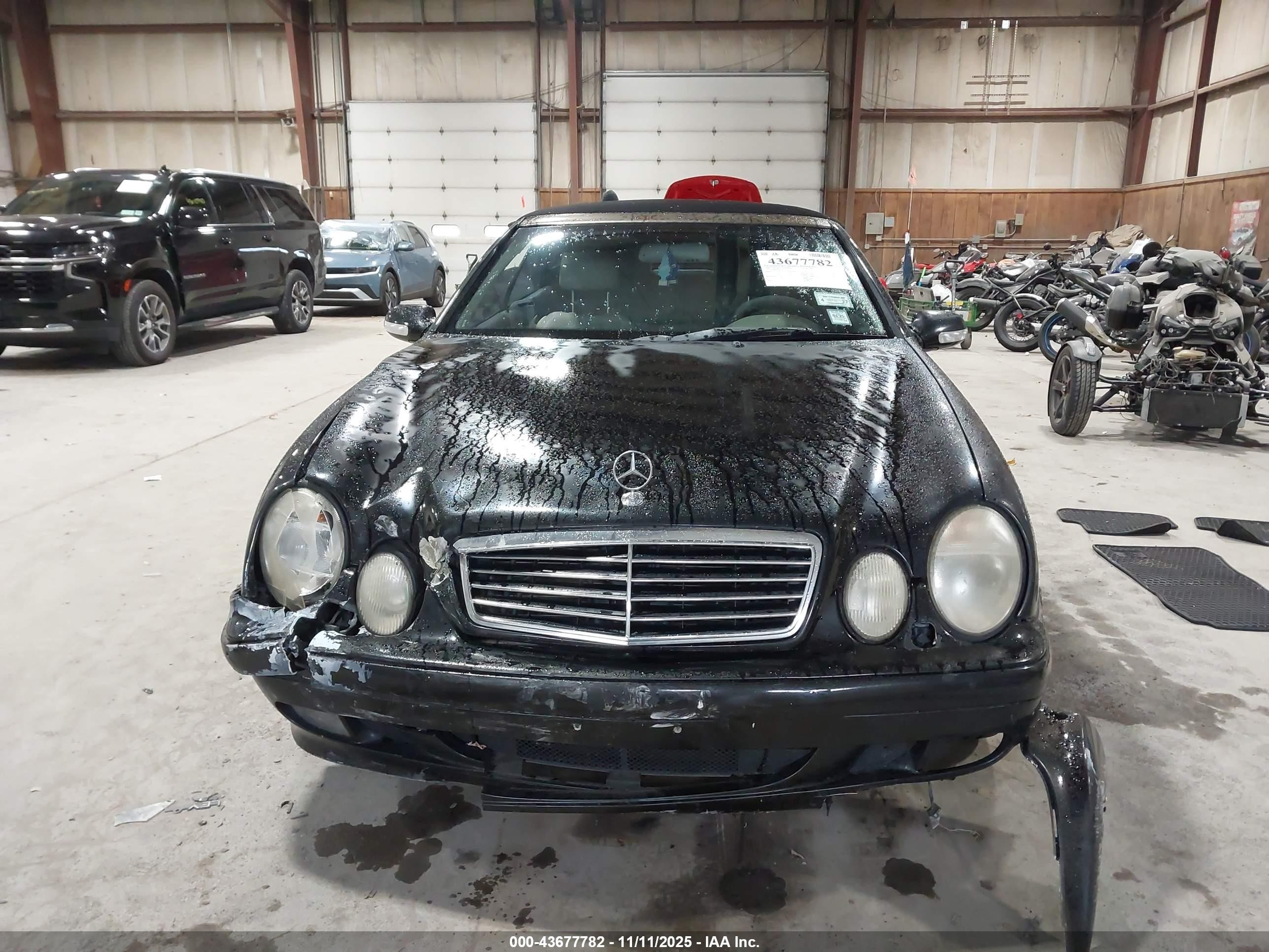 2003 Mercedes-benz Clk 320   Black vin: WDBLK65G43T135757