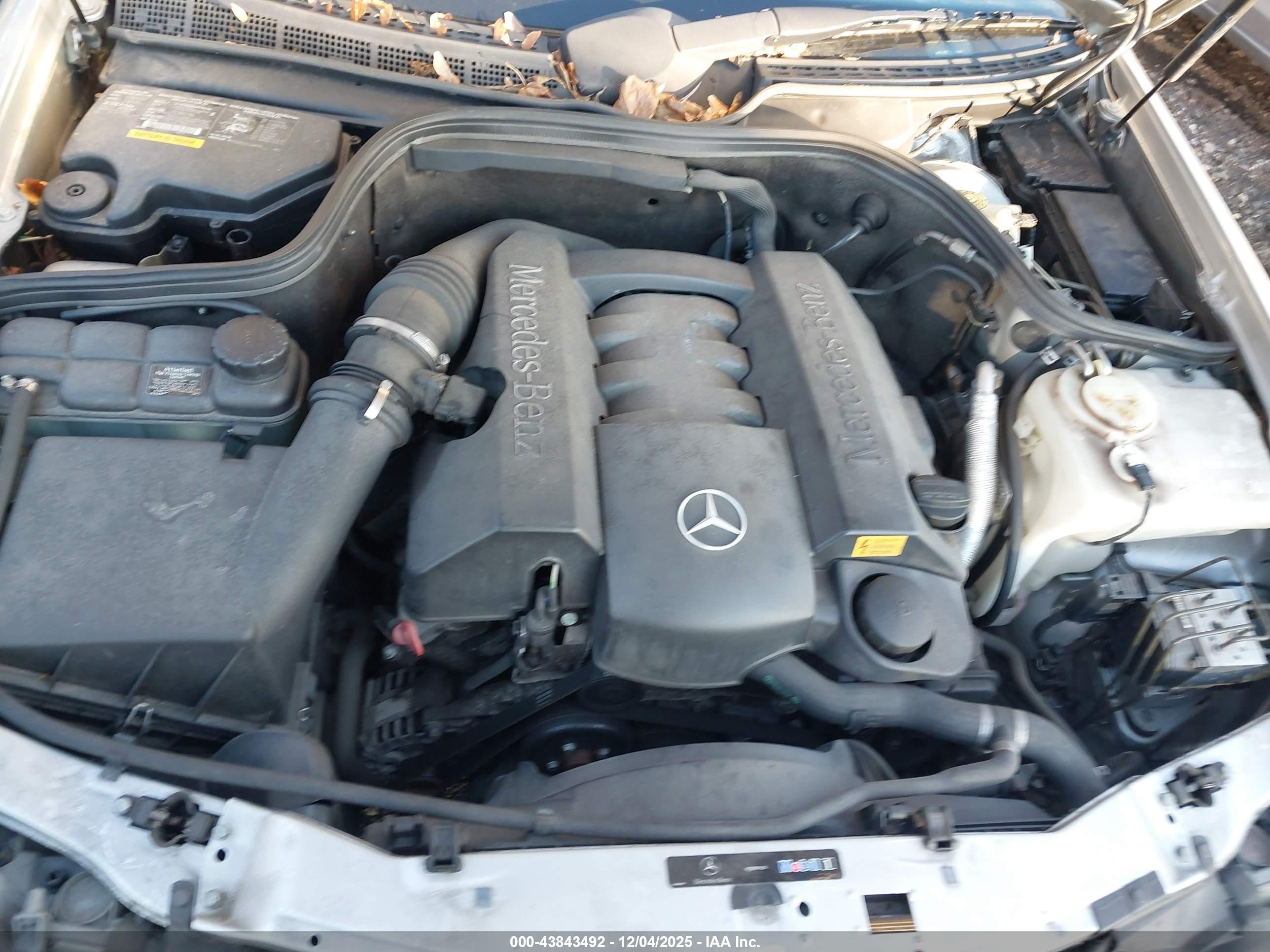 2003 Mercedes-benz Clk 320   Silver vin: WDBLK65G43T135984
