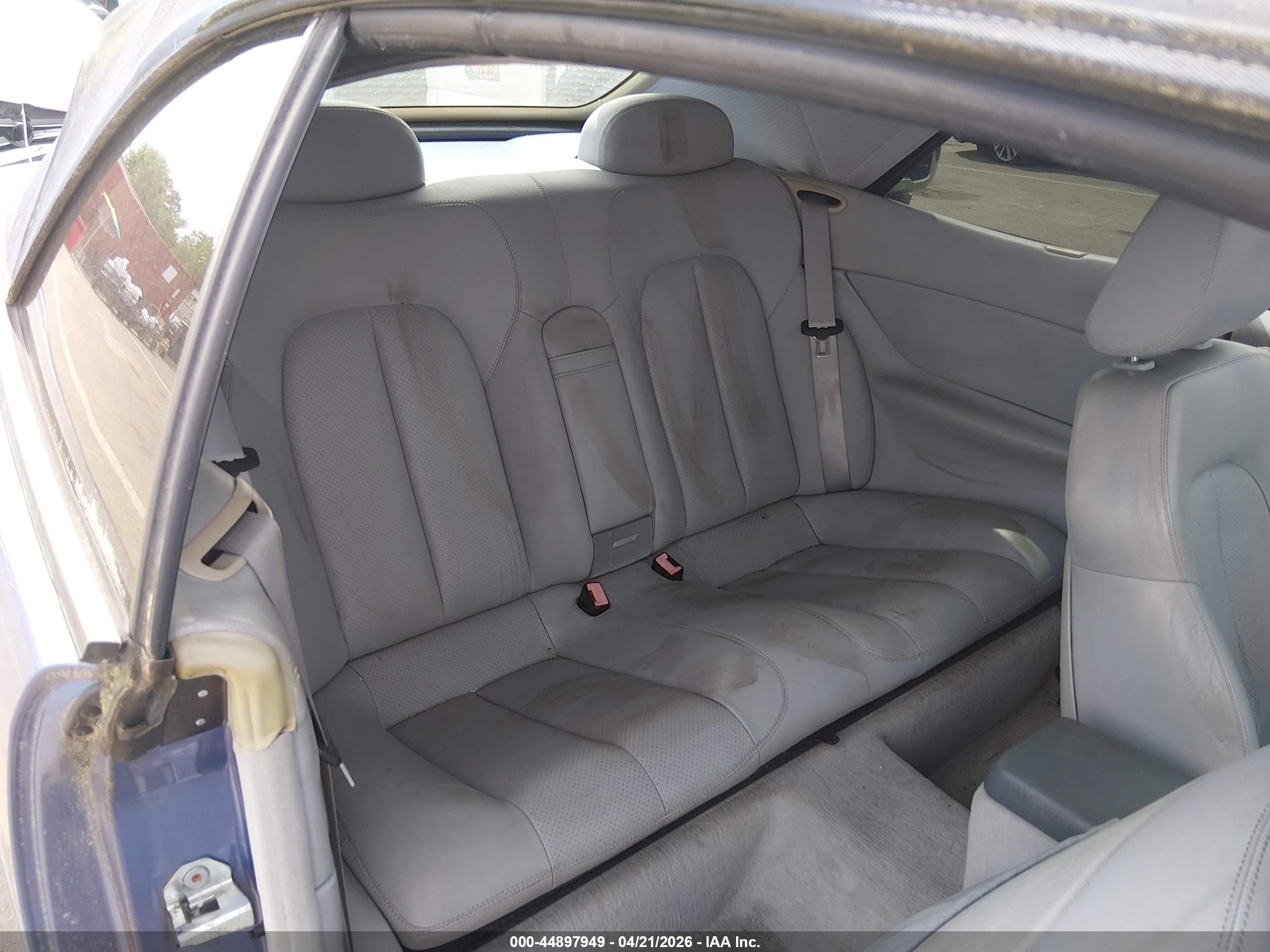1999 Mercedes-benz Clk 320   Light Blue vin: WDBLK65G4XT006021