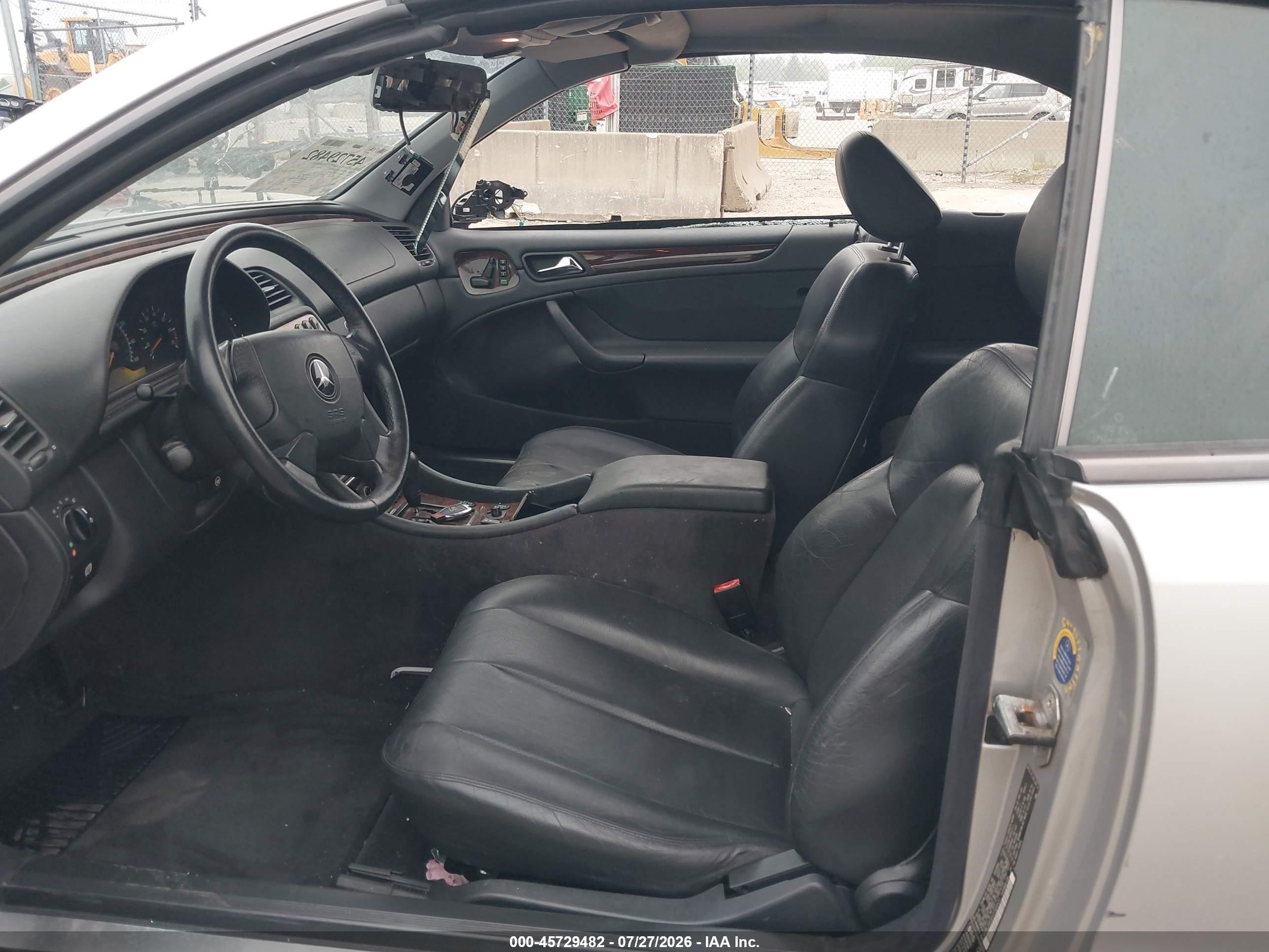 1999 Mercedes-benz Clk 320   Серебряный vin: WDBLK65G4XT009422