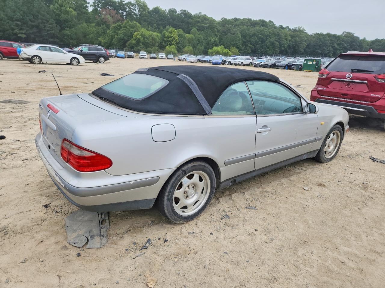 1999 Mercedes-benz Clk 320 Silver vin: WDBLK65G4XT026480