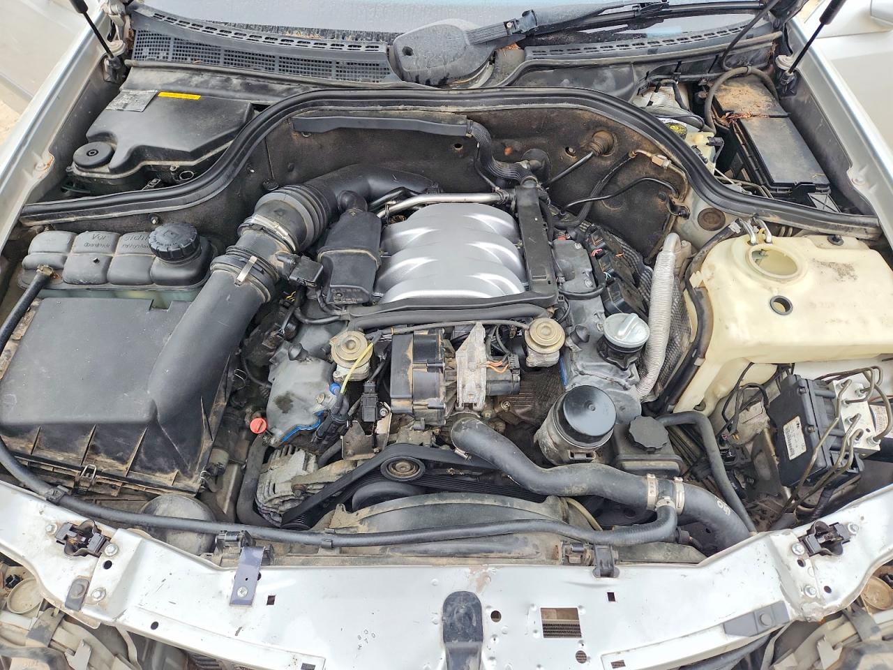 1999 Mercedes-benz Clk 320 Silver vin: WDBLK65G4XT026480