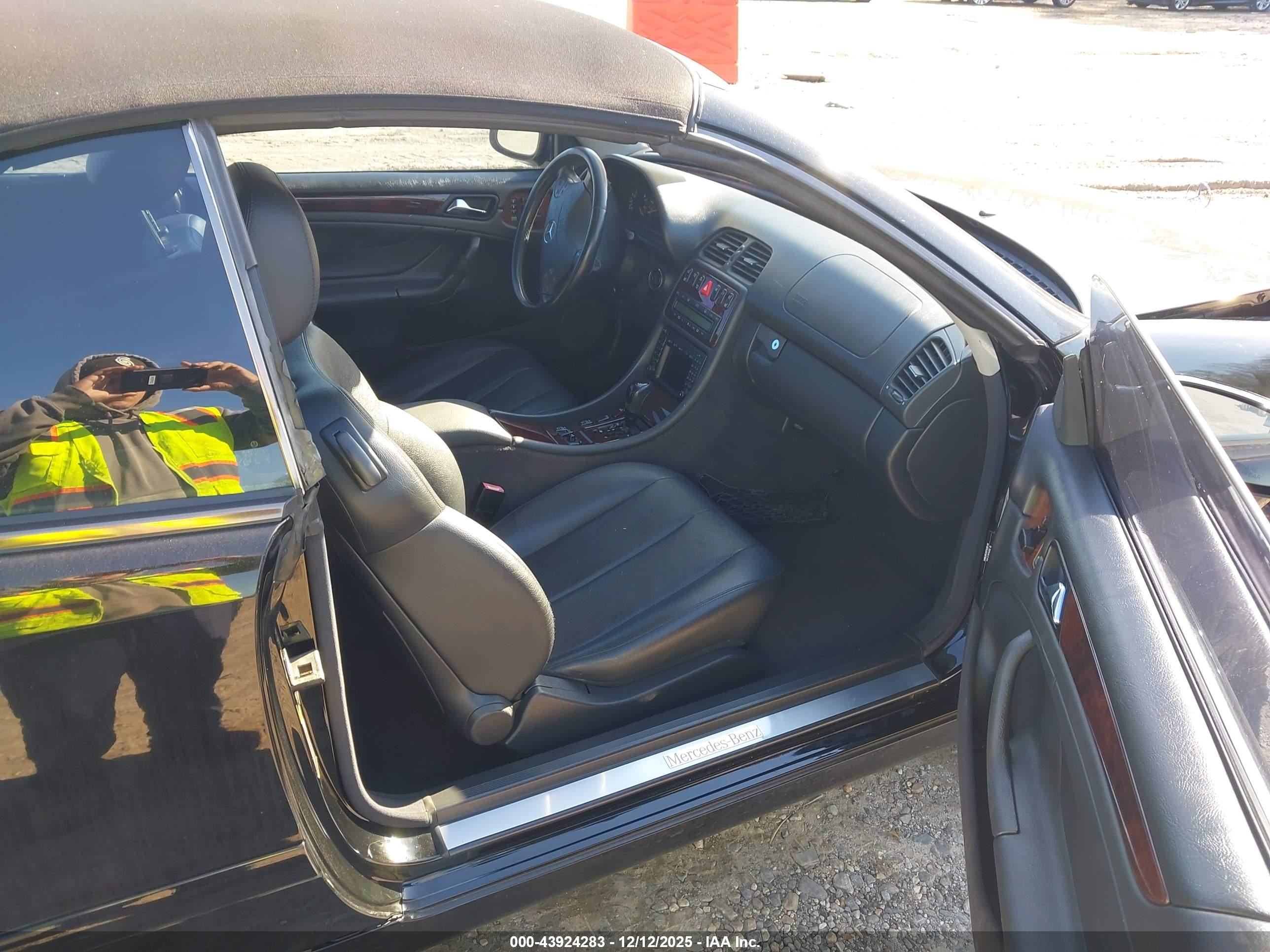 2001 Mercedes-benz Clk 320   Черный vin: WDBLK65G51T076067
