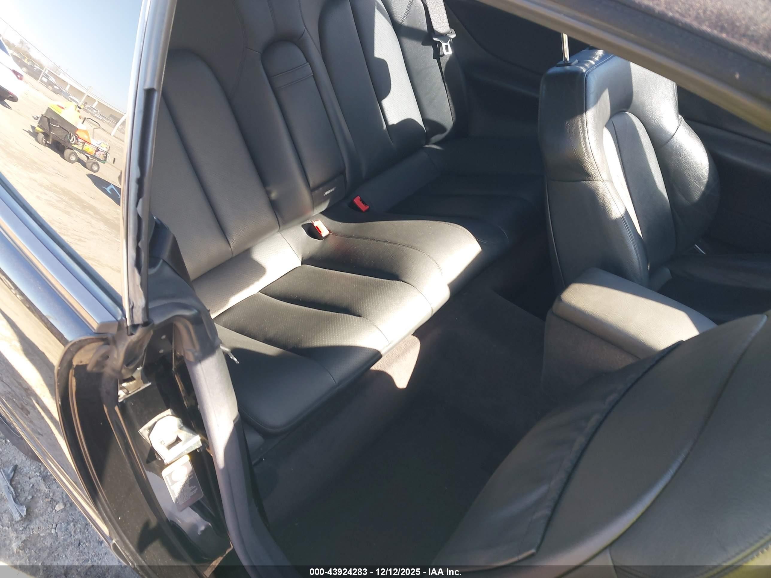 2001 Mercedes-benz Clk 320   Черный vin: WDBLK65G51T076067