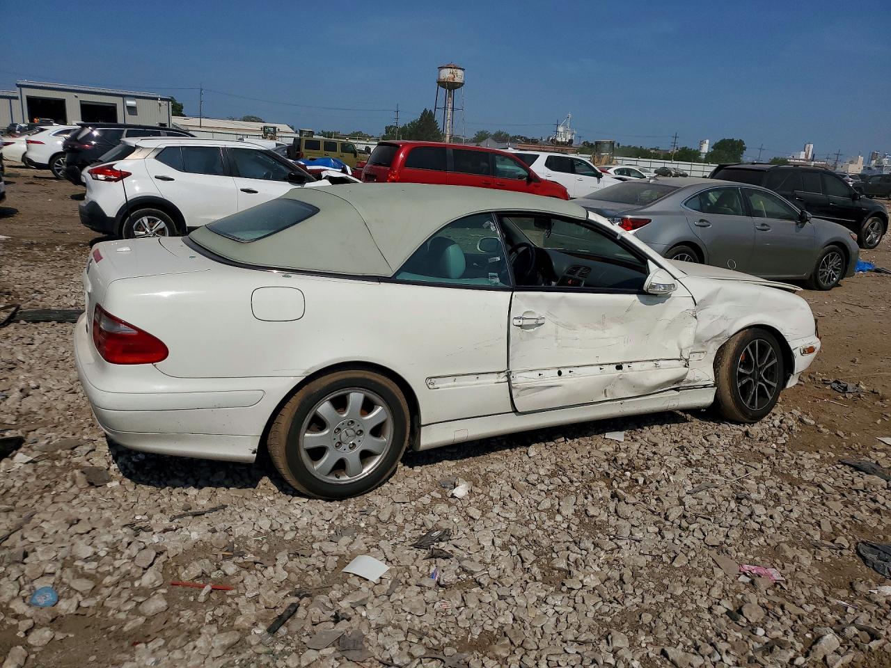 2002 Mercedes-benz Clk 320 White vin: WDBLK65G52T102796