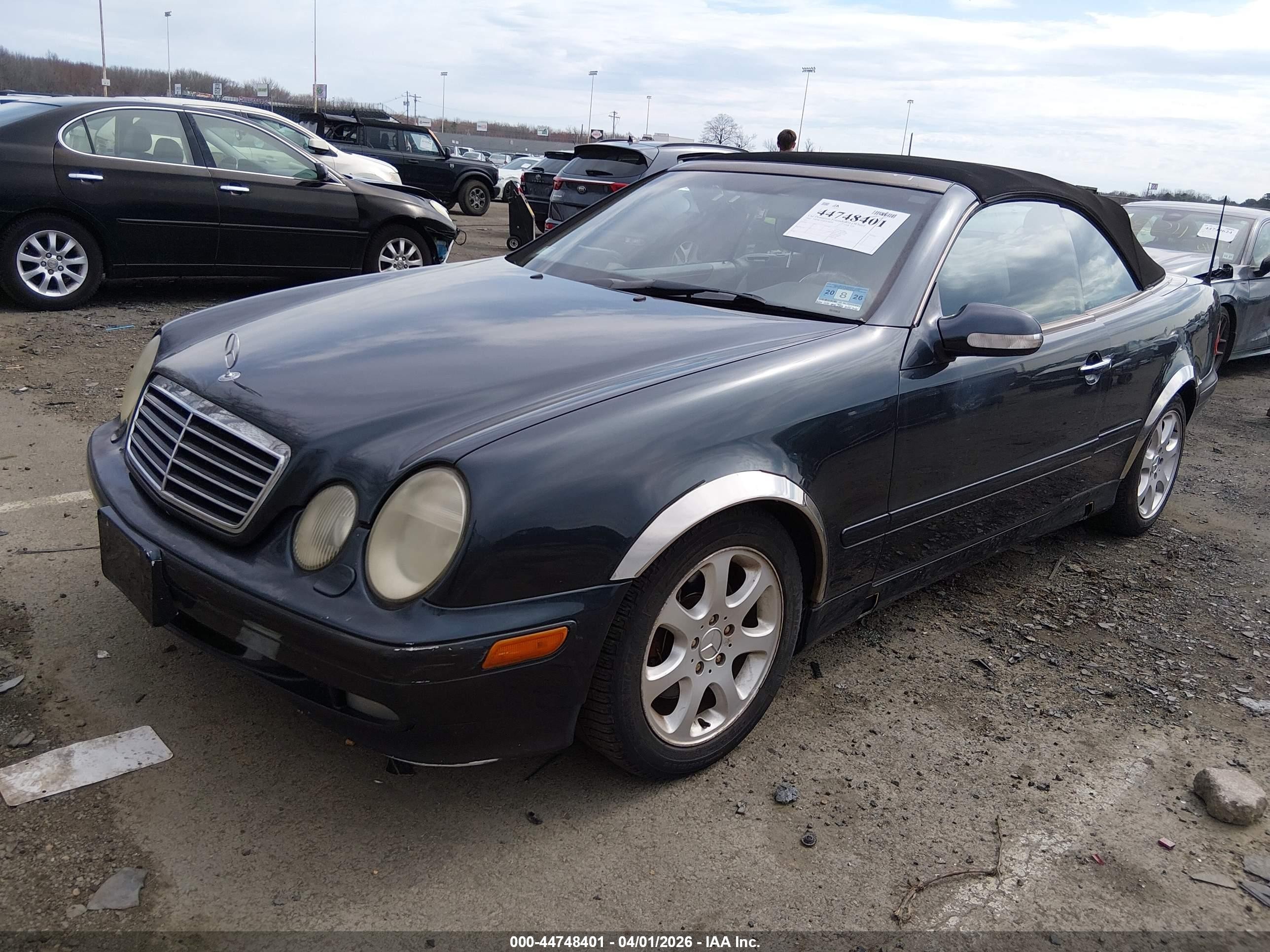 2002 Mercedes-benz Clk 320   Black vin: WDBLK65G52T109859