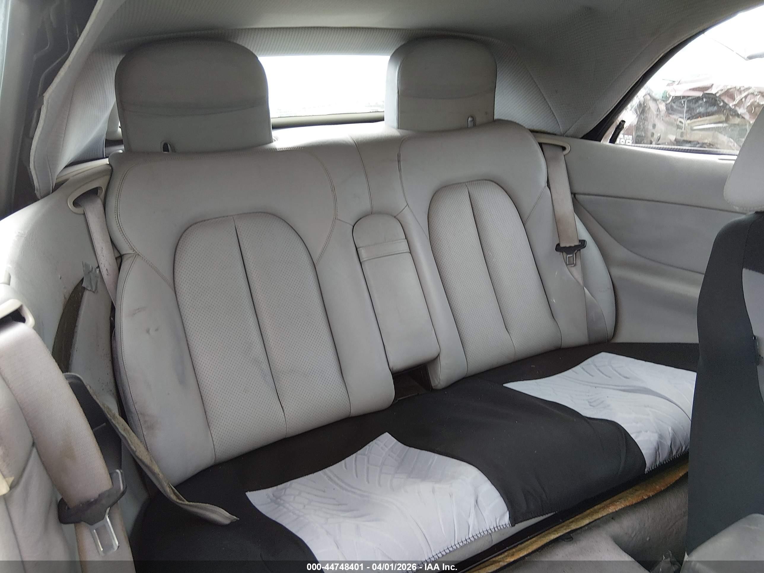 2002 Mercedes-benz Clk 320   Black vin: WDBLK65G52T109859