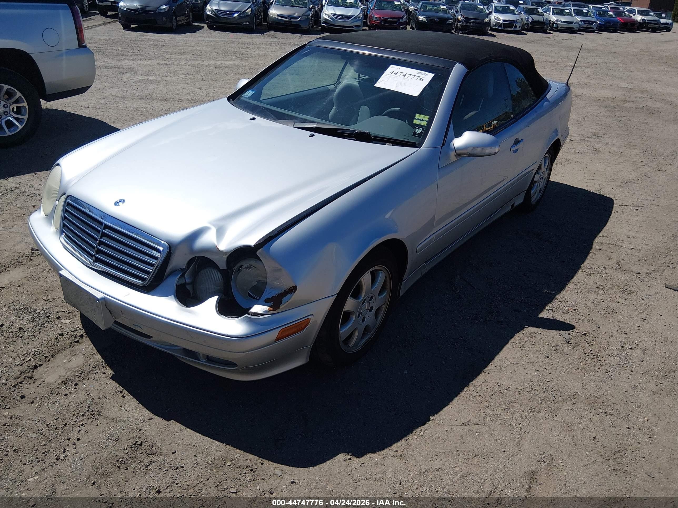 2002 Mercedes-benz Clk 320   Silver vin: WDBLK65G52T113345