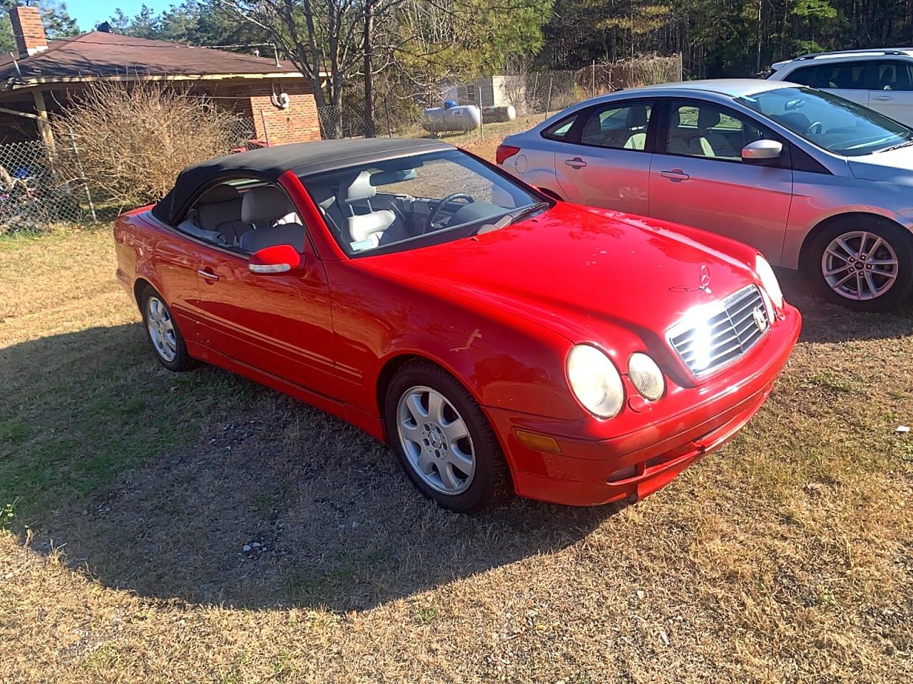 2003 Mercedes-benz Clk 320 Red vin: WDBLK65G53T132611