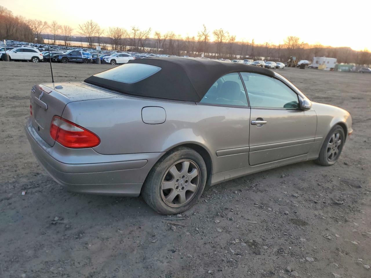 2003 Mercedes-benz Clk 320 Silver vin: WDBLK65G53T140918