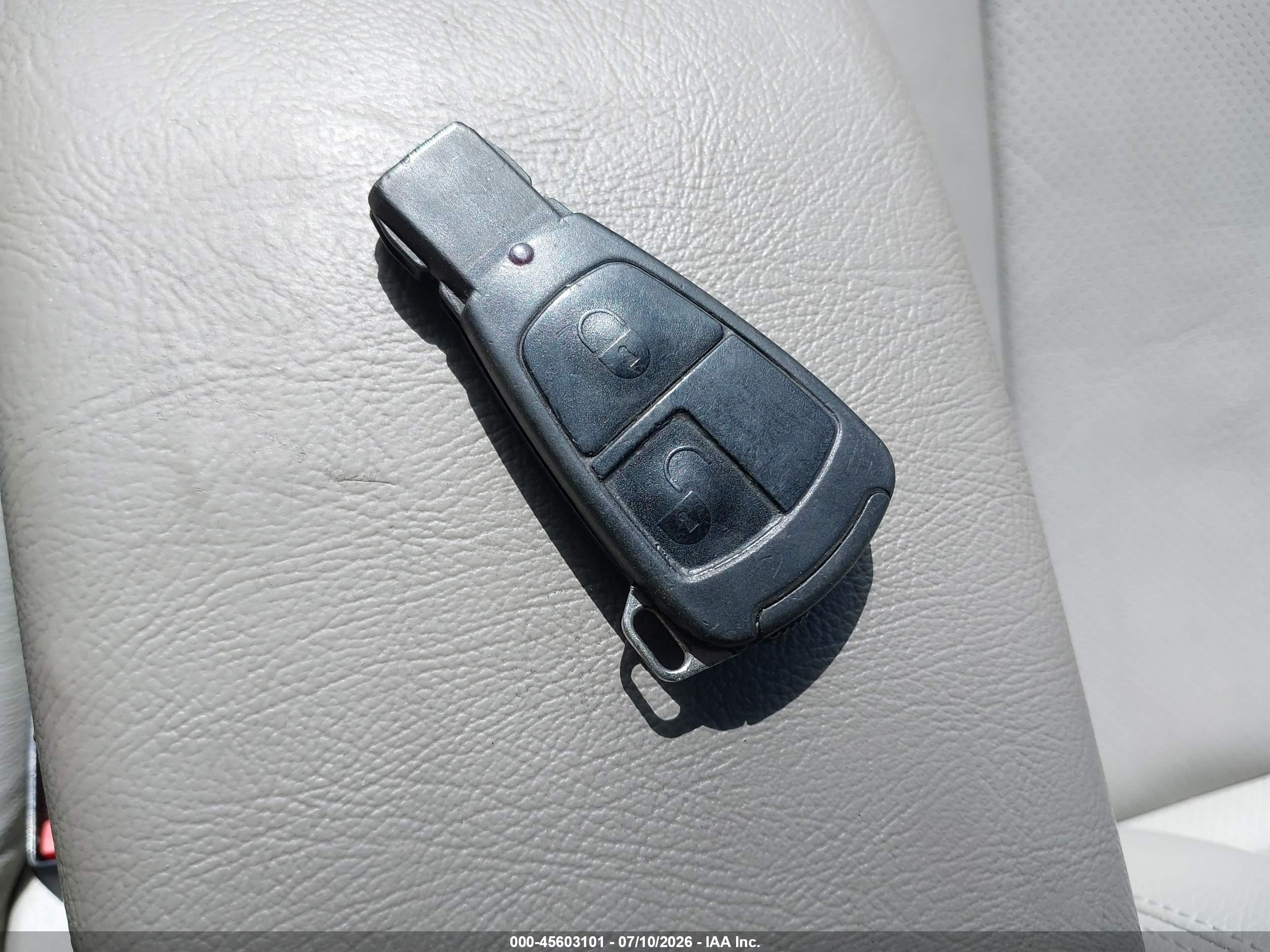 1999 Mercedes-benz Clk 320   Зеленый vin: WDBLK65G5XT007405