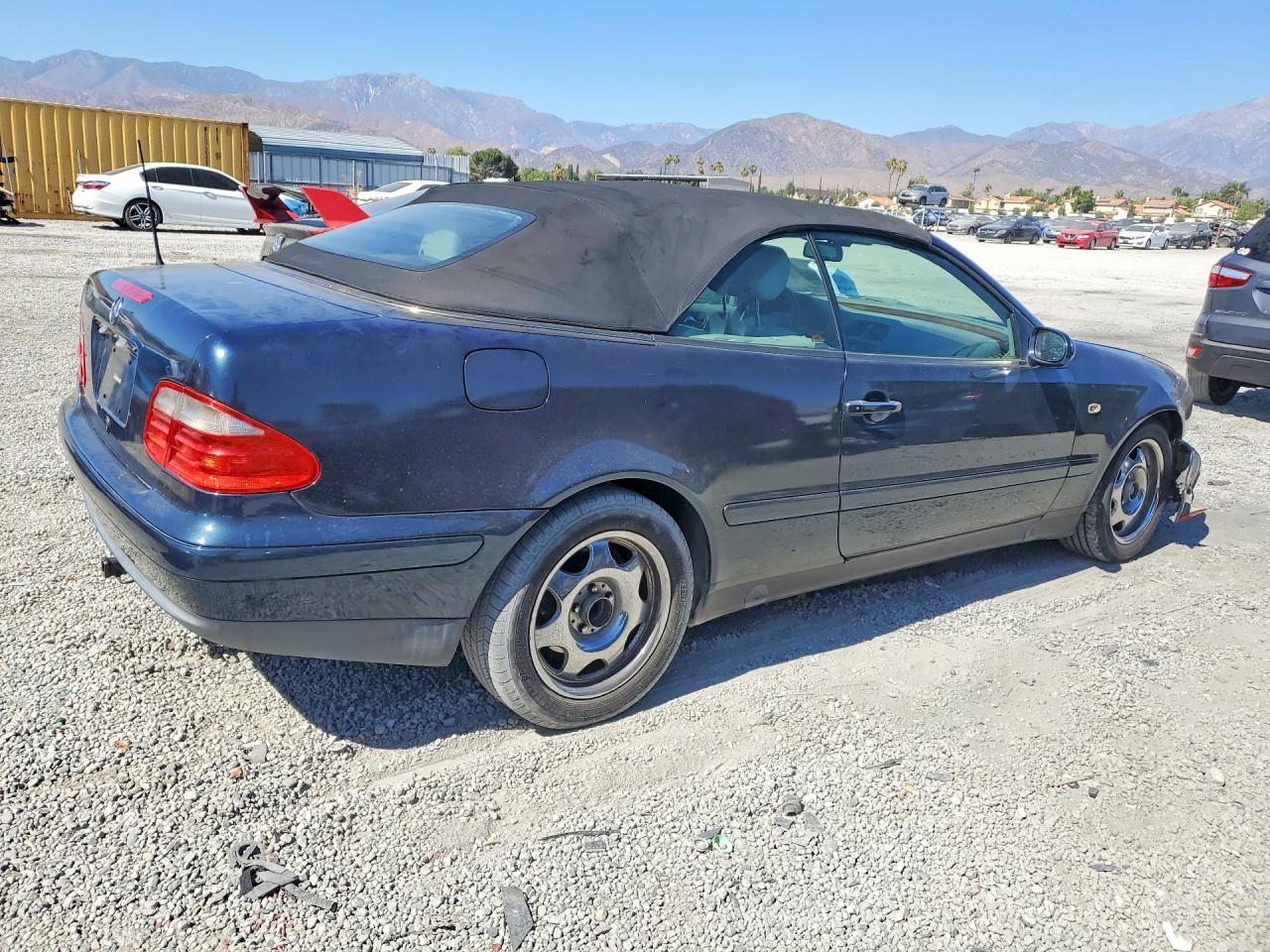 1999 Mercedes-benz Clk 320 Blue vin: WDBLK65G5XT024463