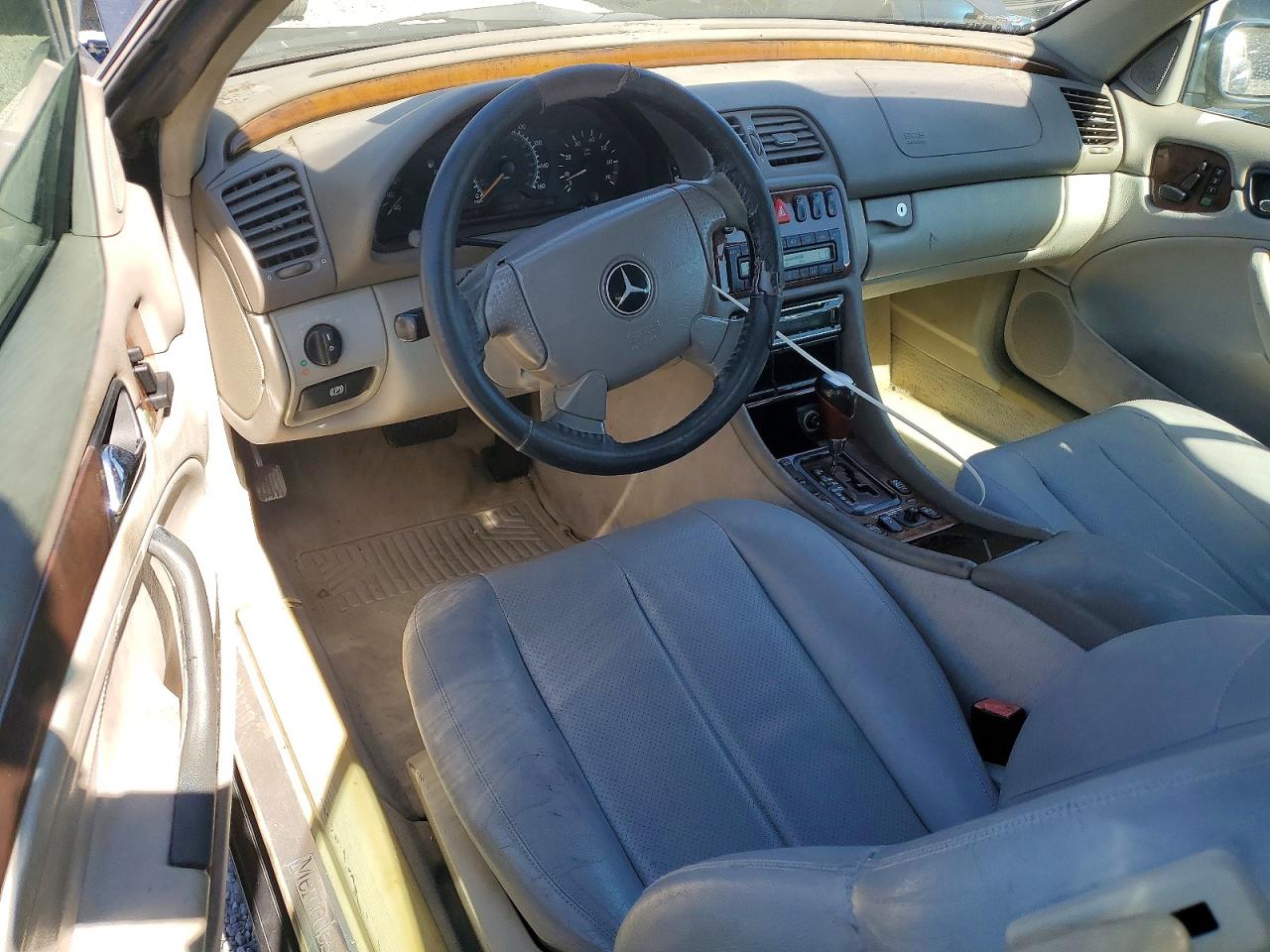 1999 Mercedes-benz Clk 320 Blue vin: WDBLK65G5XT024463