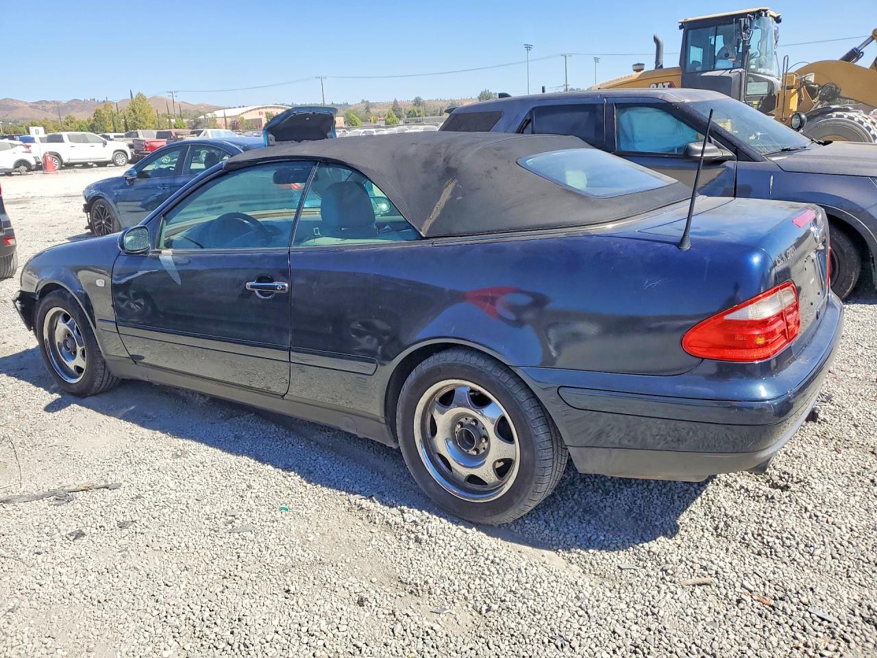 1999 Mercedes-benz Clk 320 Blue vin: WDBLK65G5XT024463