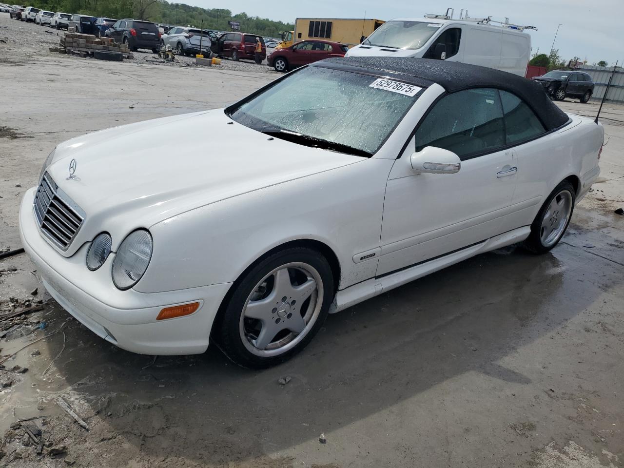 2002 Mercedes-benz Clk 320 White vin: WDBLK65G62T106145
