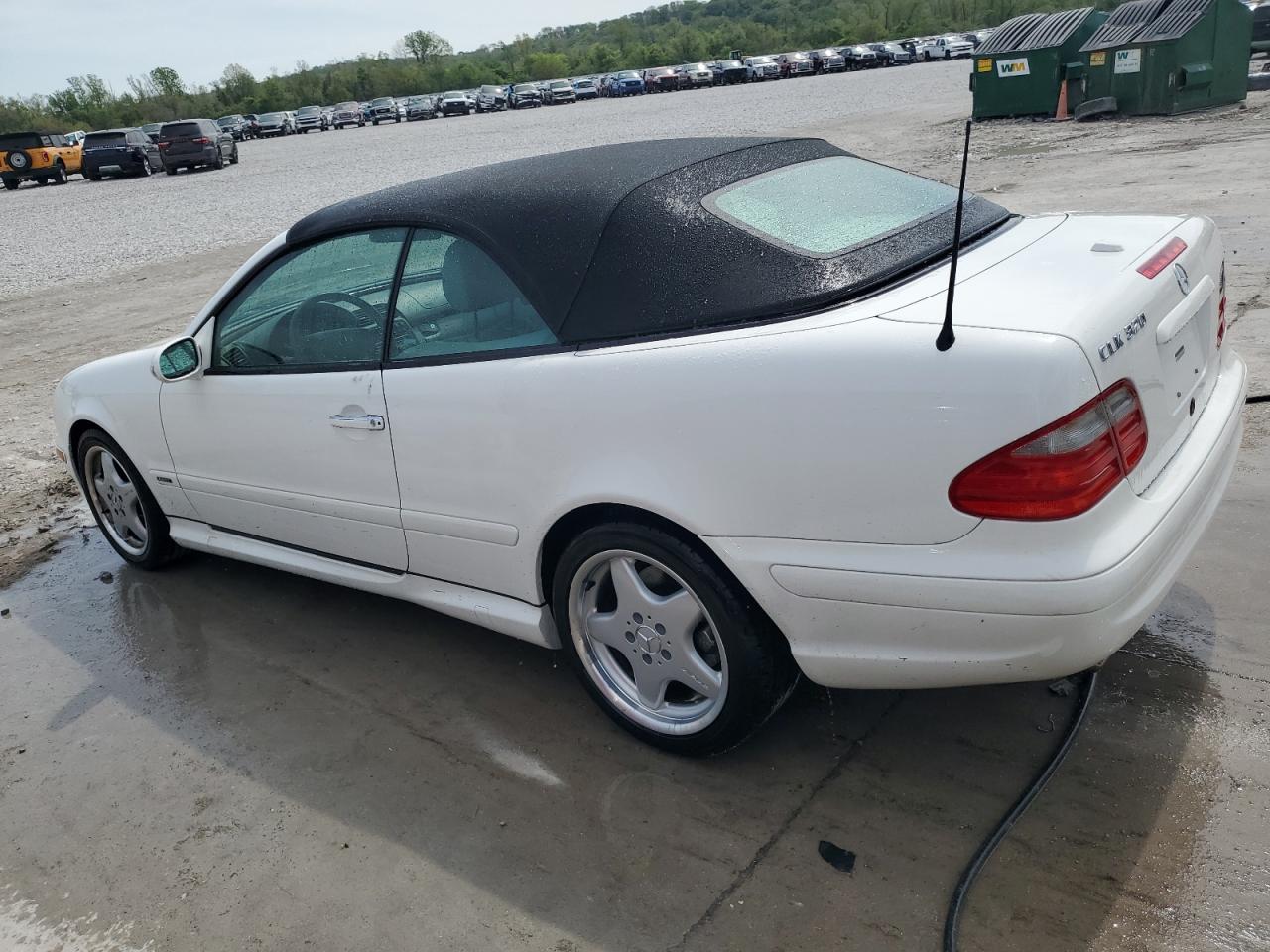 2002 Mercedes-benz Clk 320 White vin: WDBLK65G62T106145