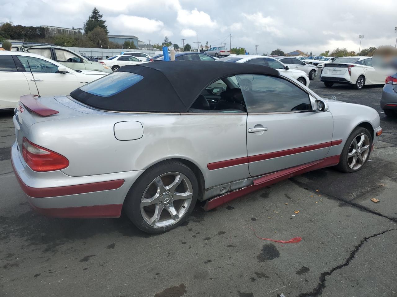 2003 Mercedes-benz Clk 320 Silver vin: WDBLK65G63T130673