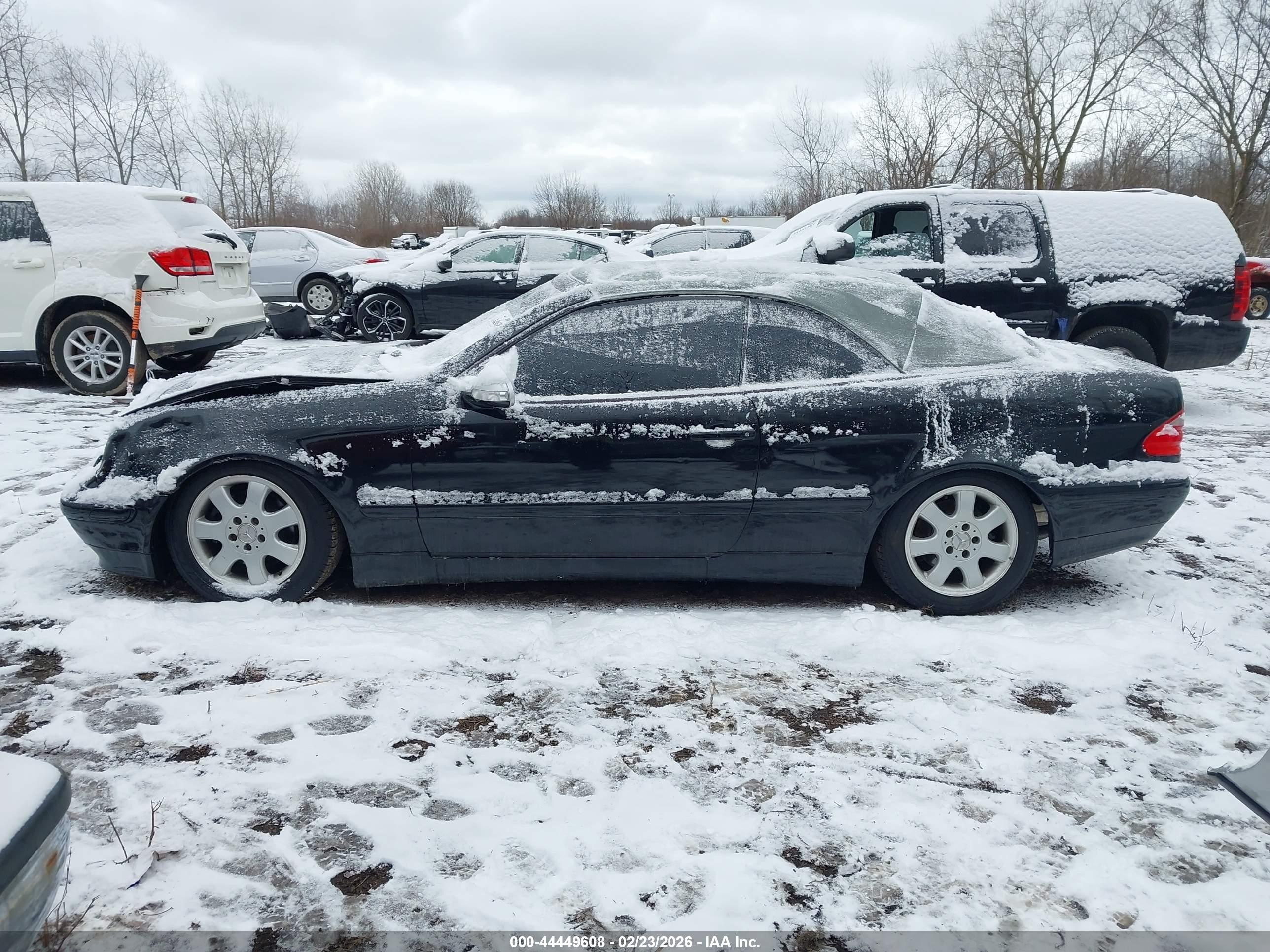 2003 Mercedes-benz Clk 320   Black vin: WDBLK65G63T133881