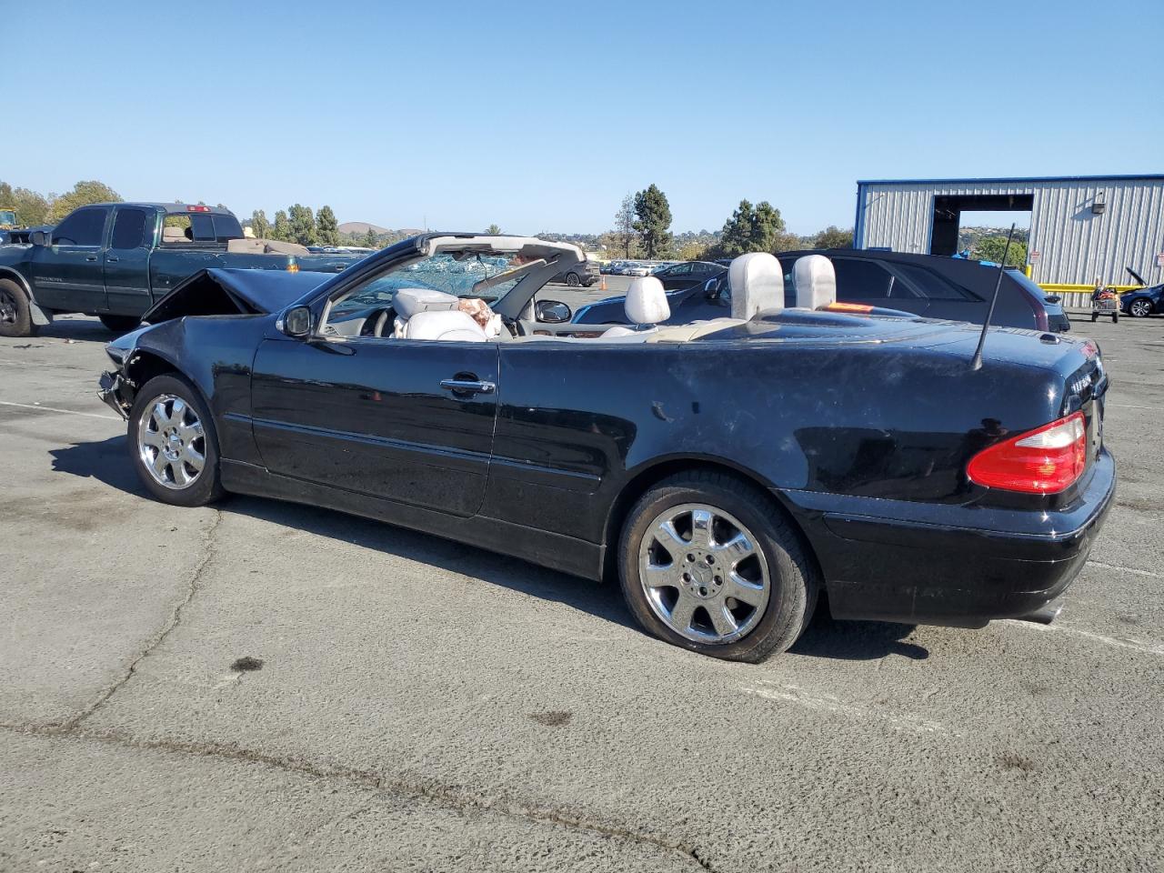 2003 Mercedes-benz Clk 320 Black vin: WDBLK65G63T137848
