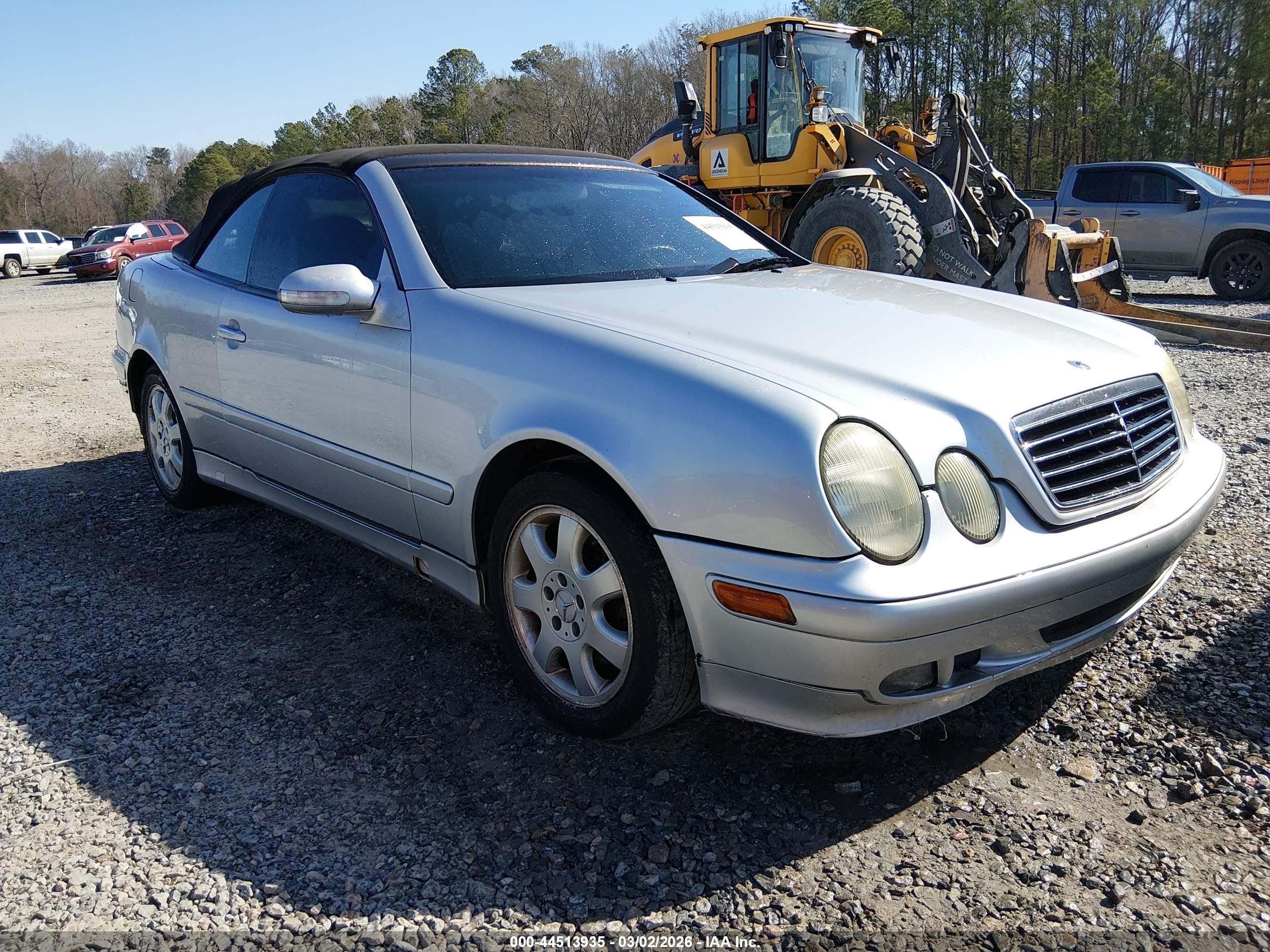 2003 Mercedes-benz Clk 320   Silver vin: WDBLK65G63T138286