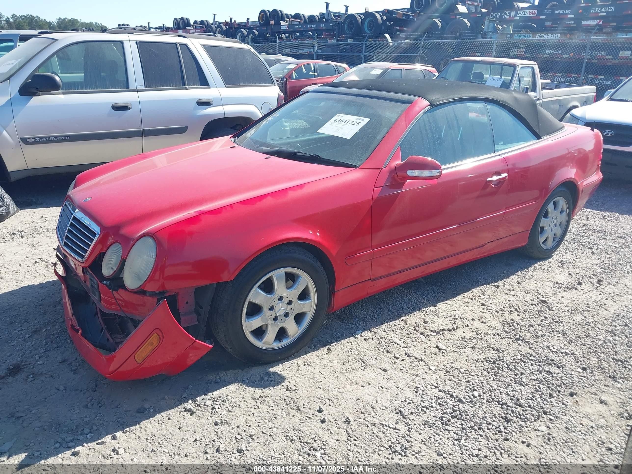 2003 Mercedes-benz Clk 320   Red vin: WDBLK65G63T140393