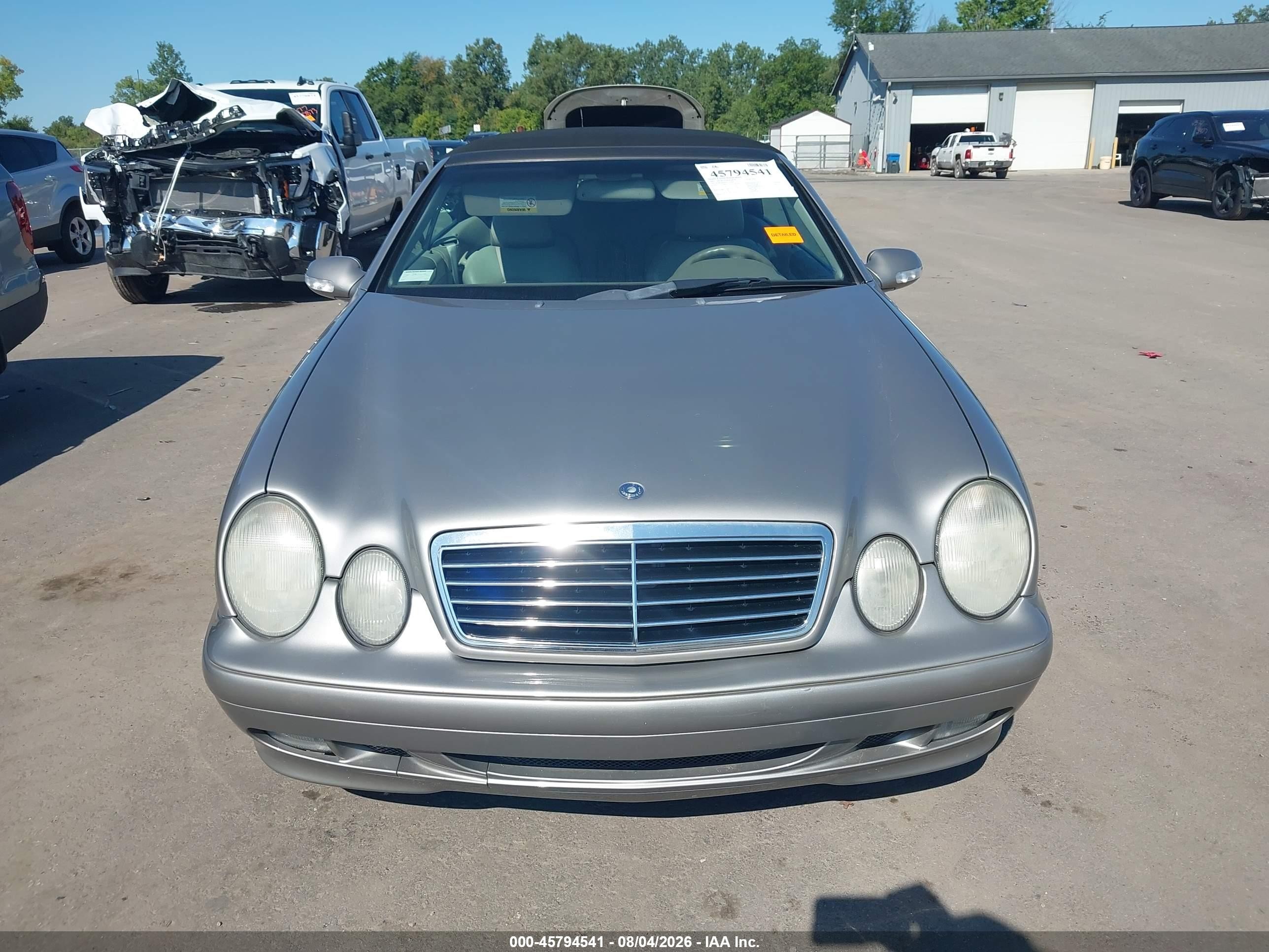 2003 Mercedes-benz Clk 320   Silver vin: WDBLK65G63T142600