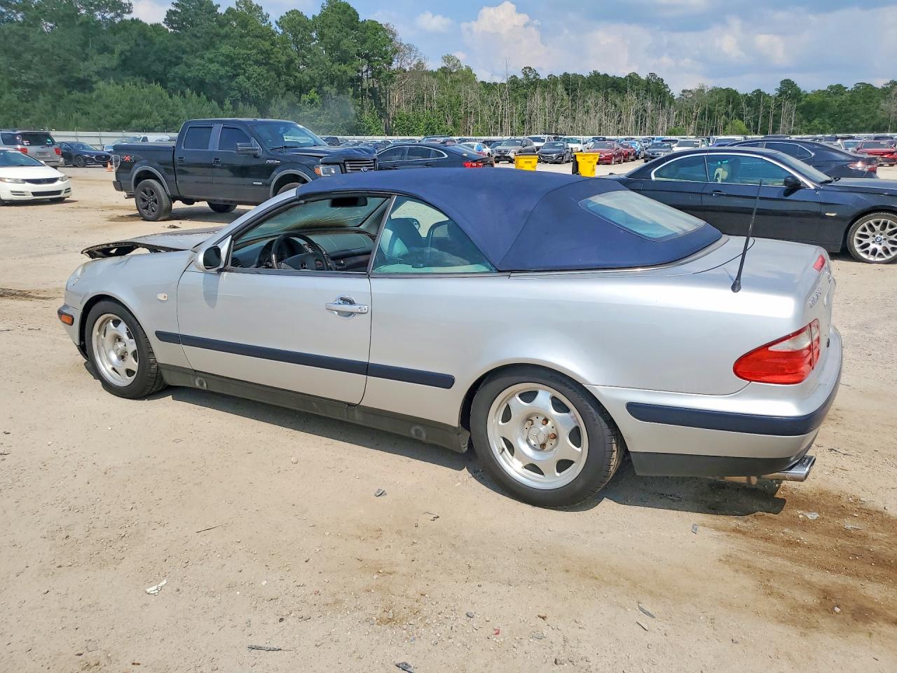 1999 Mercedes-benz Clk 320 Silver vin: WDBLK65G6XT009356