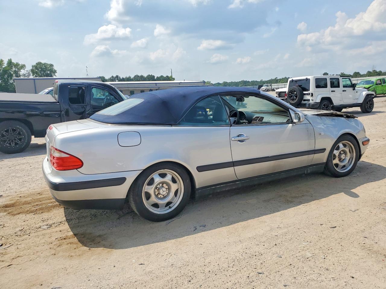 1999 Mercedes-benz Clk 320 Silver vin: WDBLK65G6XT009356