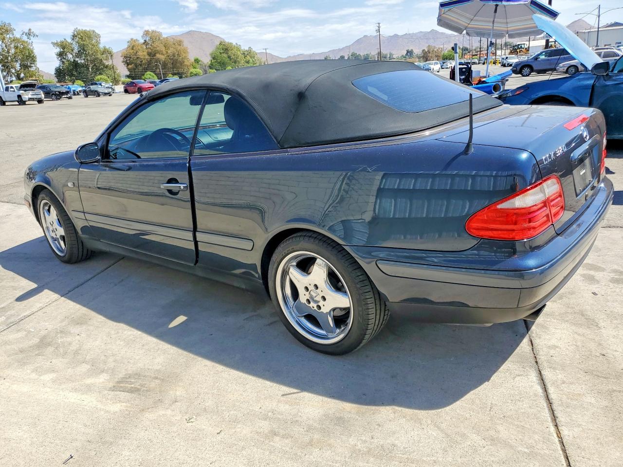 1999 Mercedes-benz Clk 320 Blue vin: WDBLK65G6XT020681