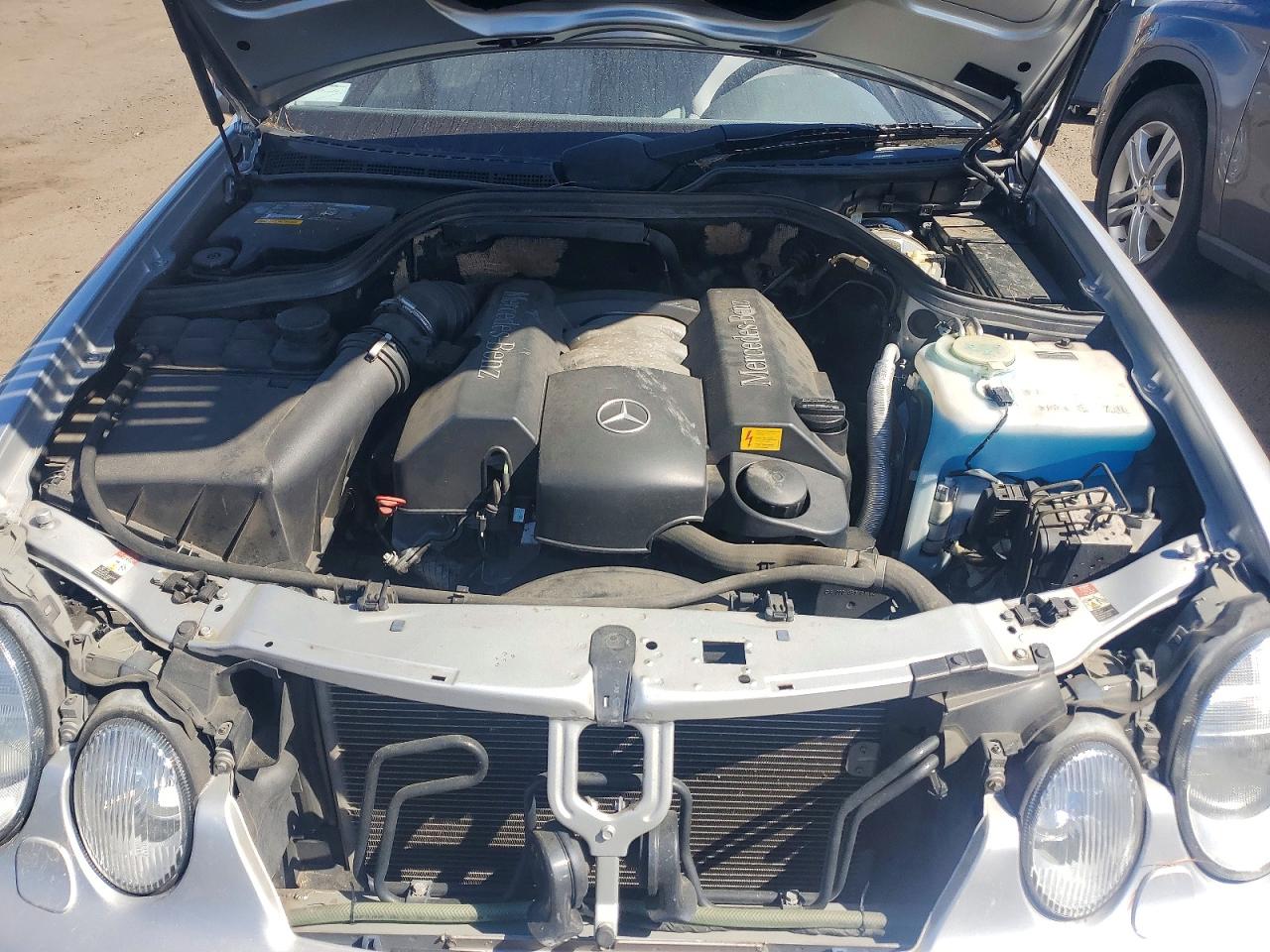2000 Mercedes-benz Clk 320 Gray vin: WDBLK65G6YT050426